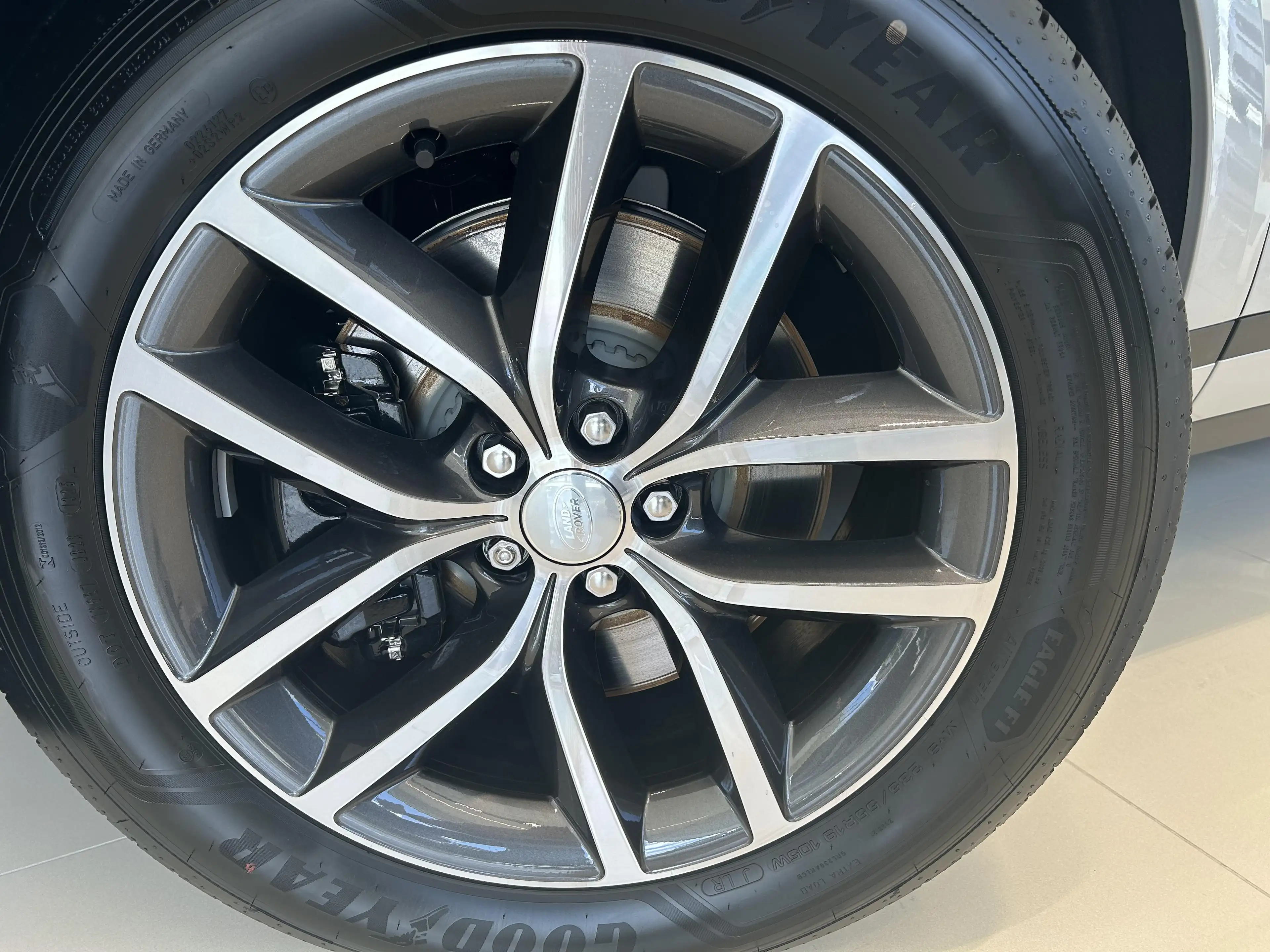 Land Rover Range Rover Evoque P270e S AWD Auto. 26MY — photo 9