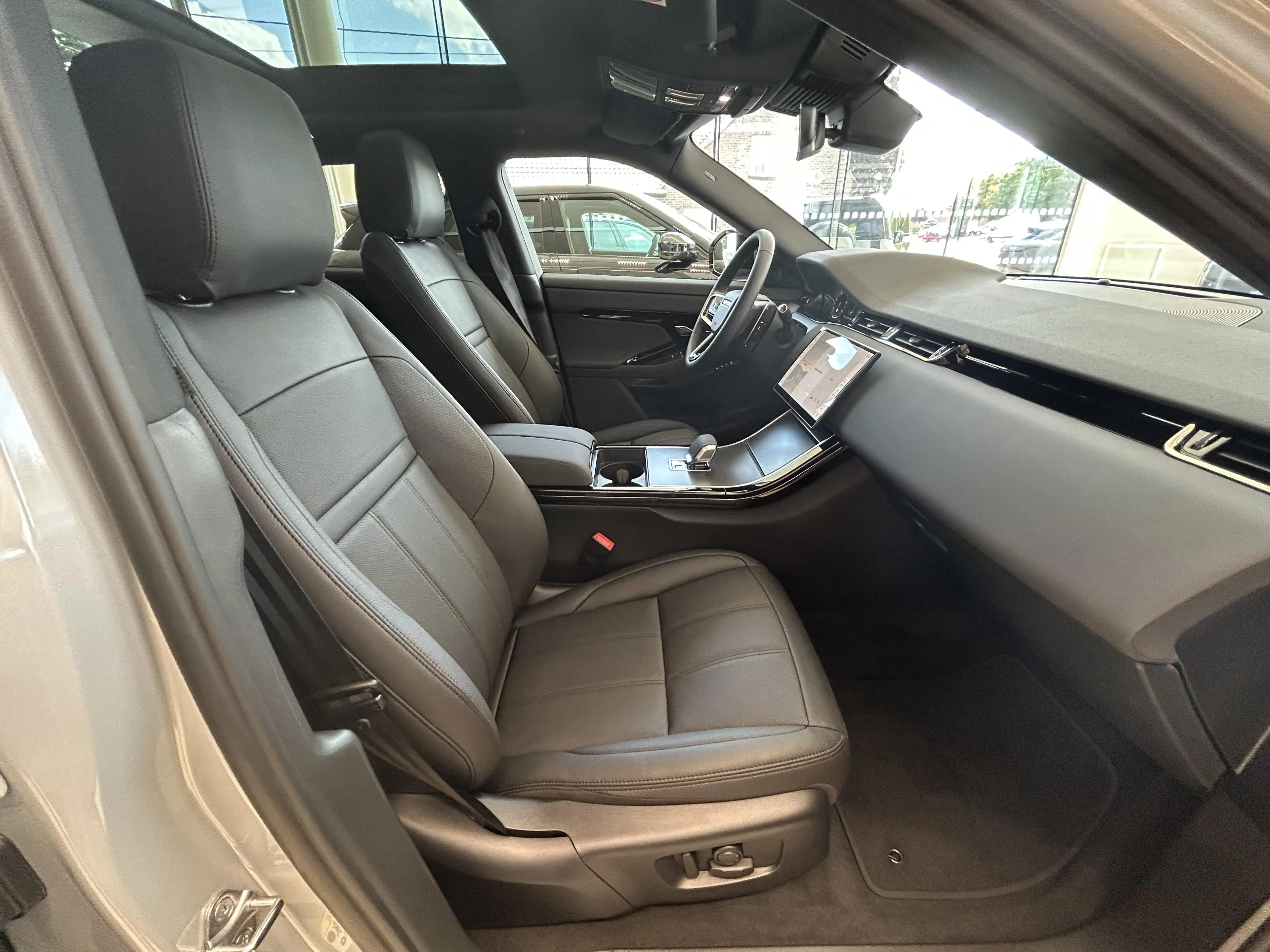 Land Rover Range Rover Evoque P270e S AWD Auto. 26MY — photo 3