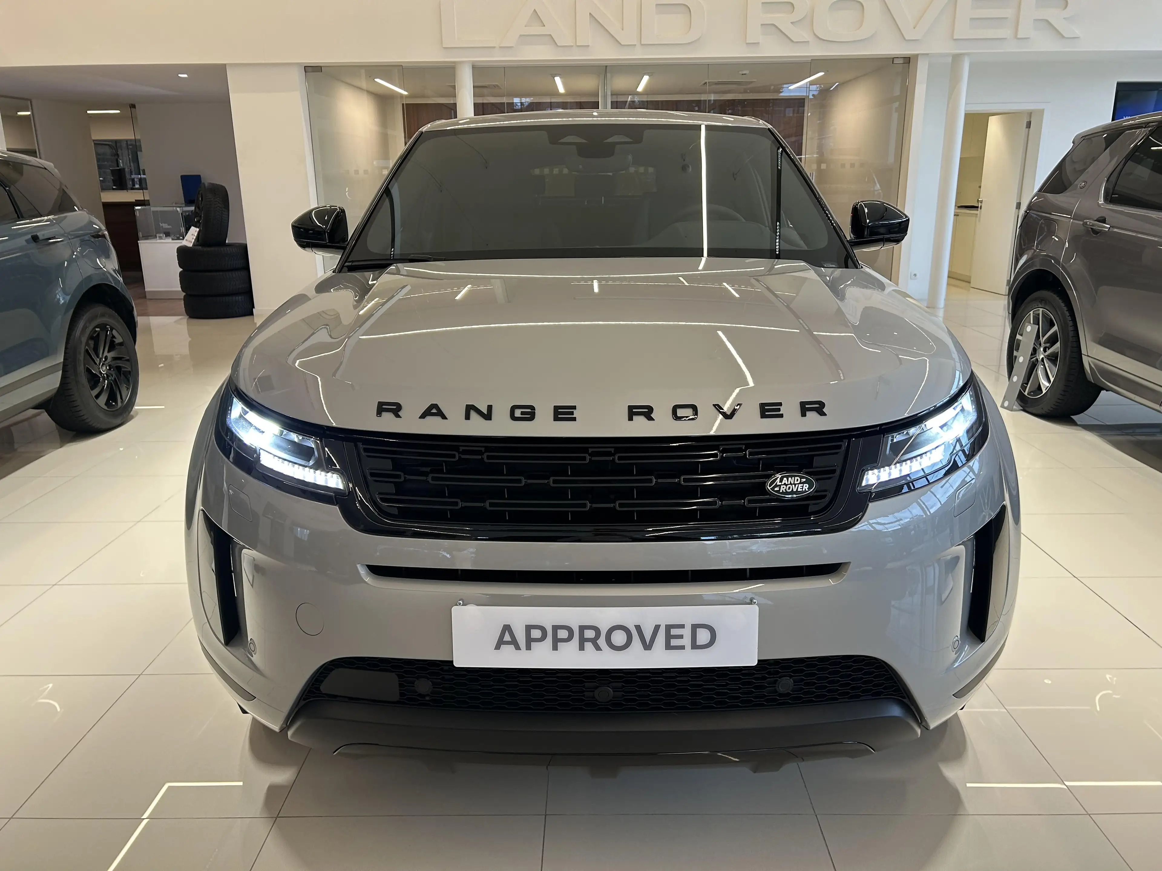 Land Rover Range Rover Evoque P270e S AWD Auto. 26MY — photo 8