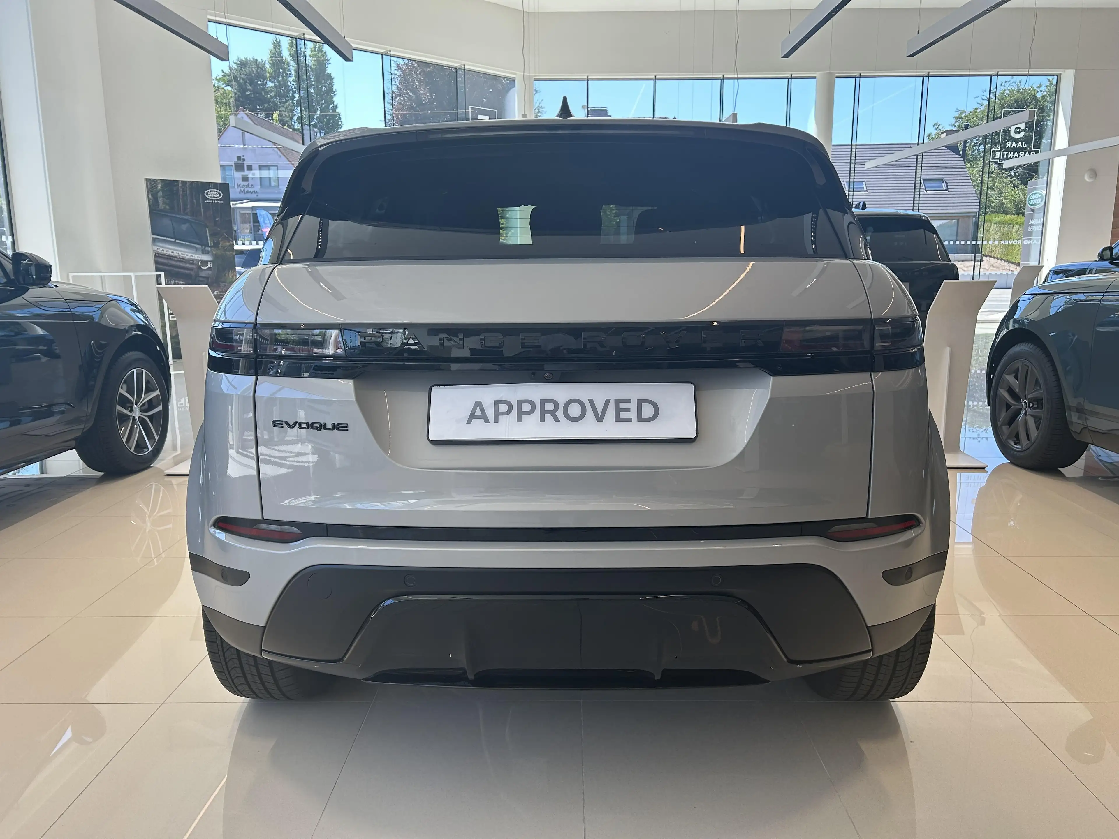 Land Rover Range Rover Evoque P270e S AWD Auto. 26MY — photo 7