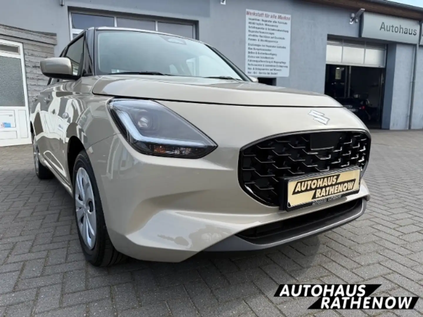 Suzuki Swift 1.2 Club*LED DAB Ausparkassistent Navi*elktr.Fenst Beige - 1