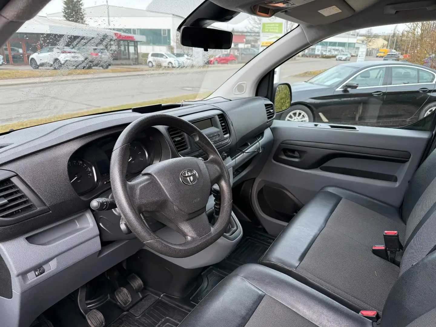 Toyota Proace Kasten L1 1.5 D-4D AHK Sitzheizung Silber - 2