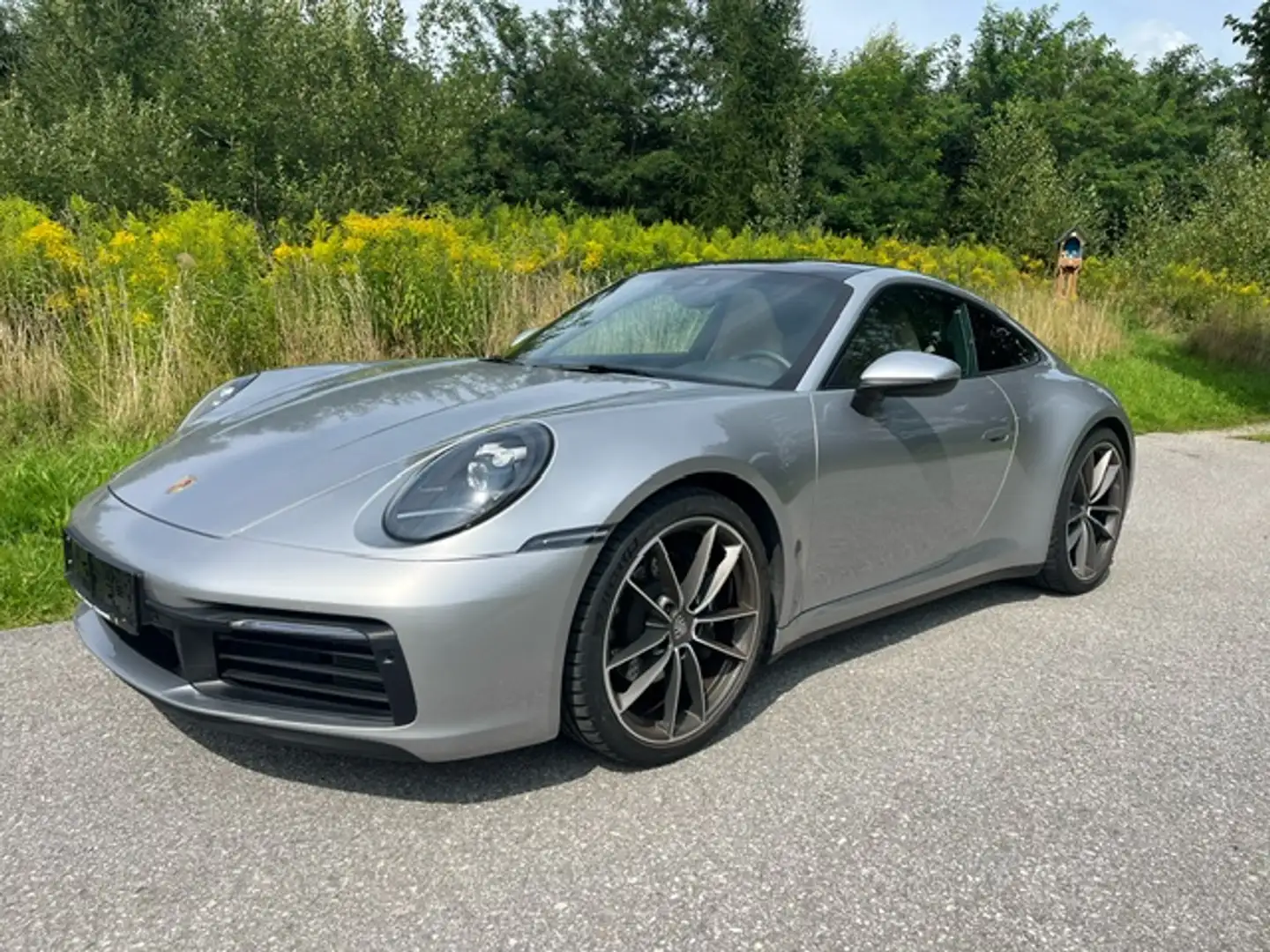 Porsche 992 911 Carrera 4 Coupe PDK Silber - 1