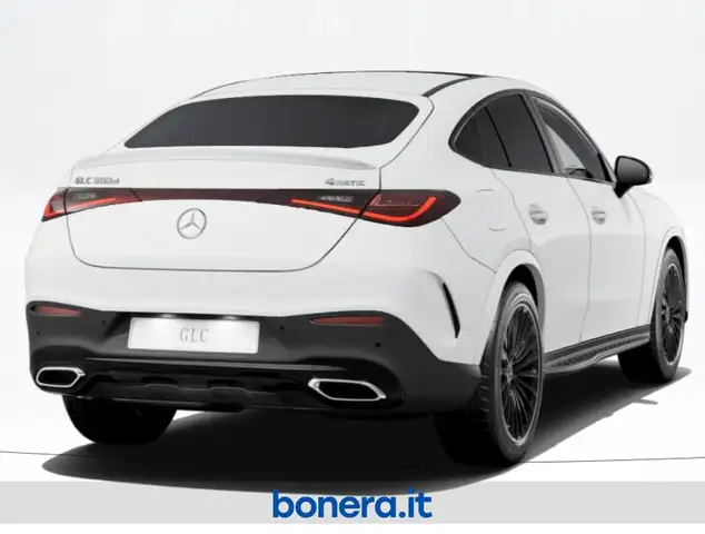 Mercedes-Benz 300 view 4