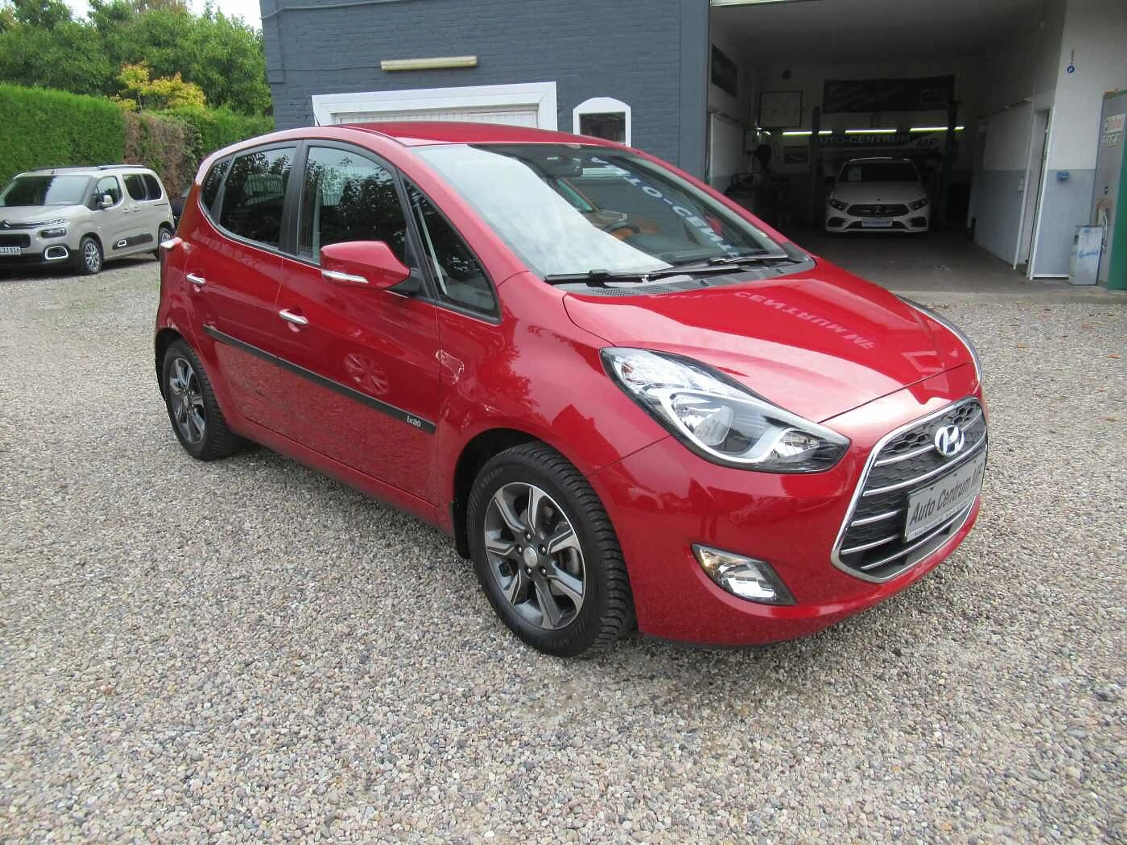 Hyundai iX20 1.4 Trend — photo 3