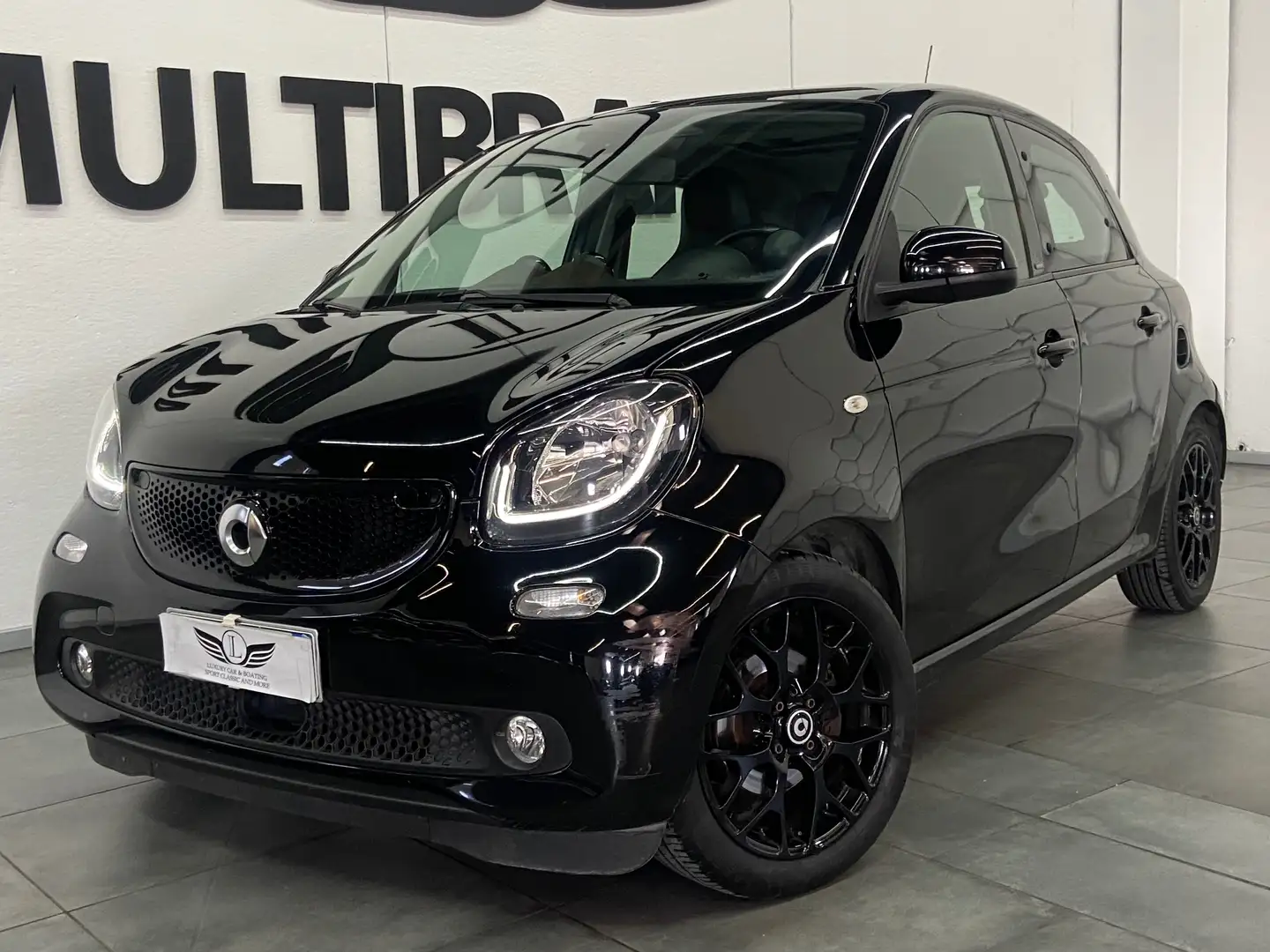 smart forFour 0.9 TURBO 90CV AUTOMATICA TETTO GARANZIA PERMUTE Zwart - 1