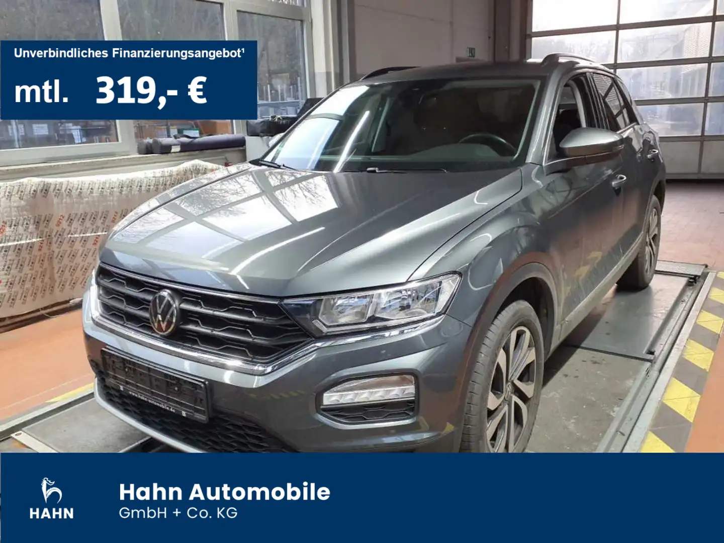 Volkswagen T-Roc 1.5TSI Active Navi ACC PDC Sitzh APP AHK Grau - 1