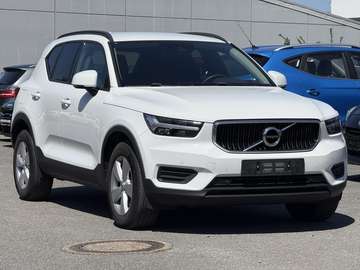XC40 T2 2WD MomentumCore*DAB*RFK*TMP*FSHeizbar*