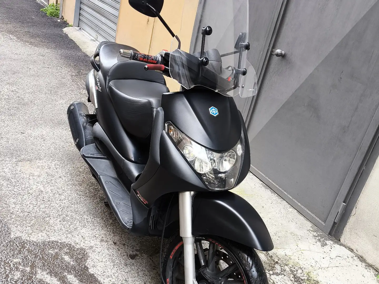 Piaggio Beverly 250 S Nero - 1