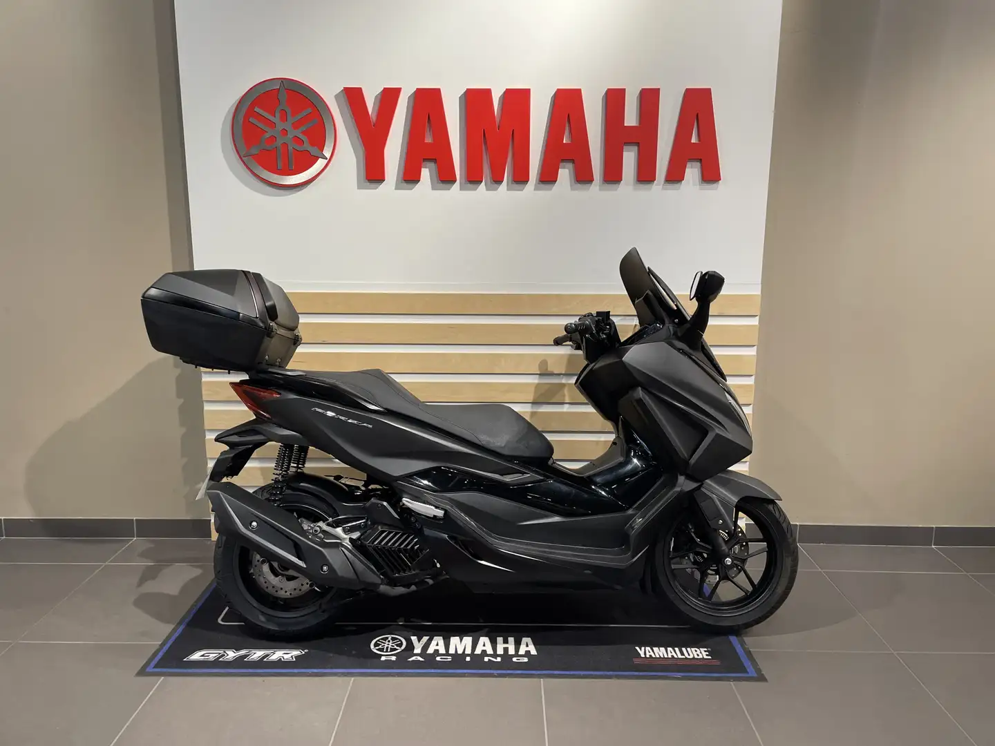 Honda Forza 125 Noir - 1