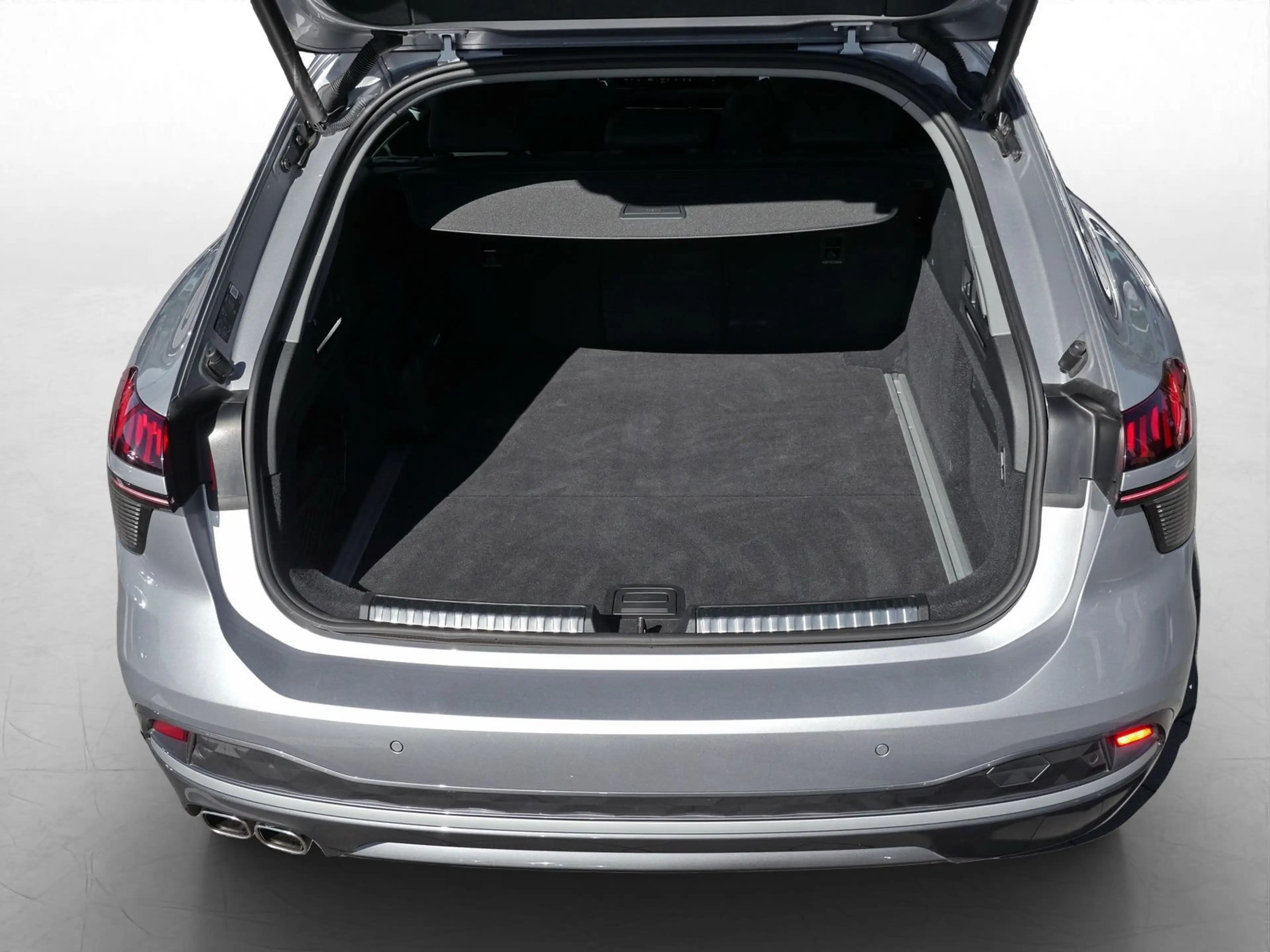 Audi A6 TDI quattro 150 kW Matrix*Pano*AHK*360° — photo 11