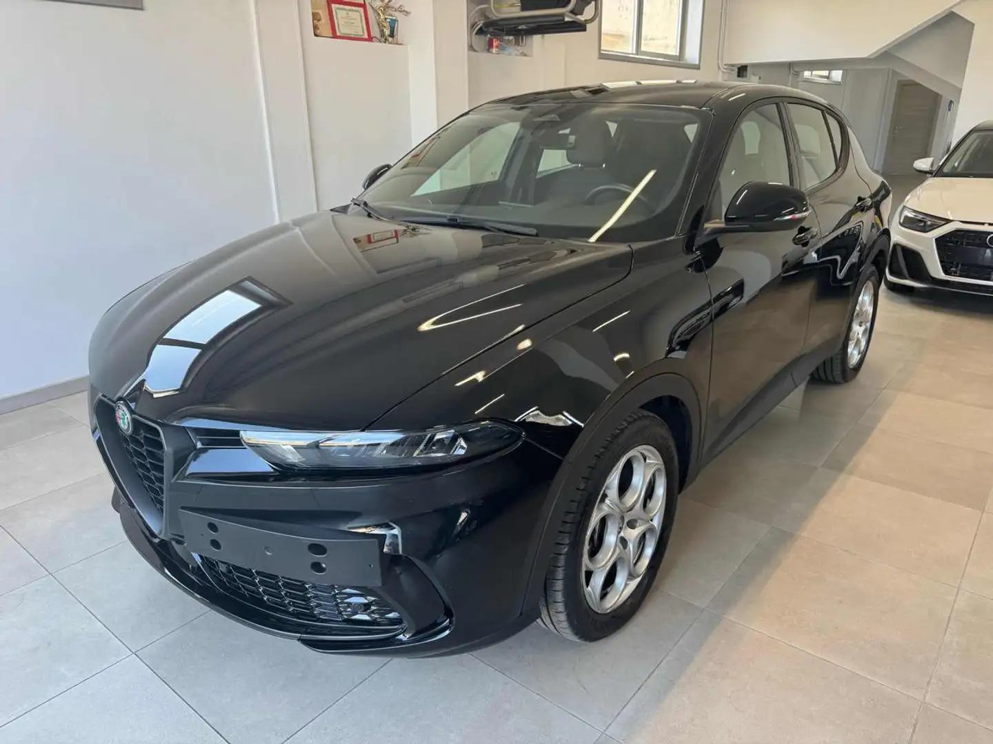 Alfa Romeo Tonale 1.6 diesel 130 CV TCT6 Sprint Noir - 1