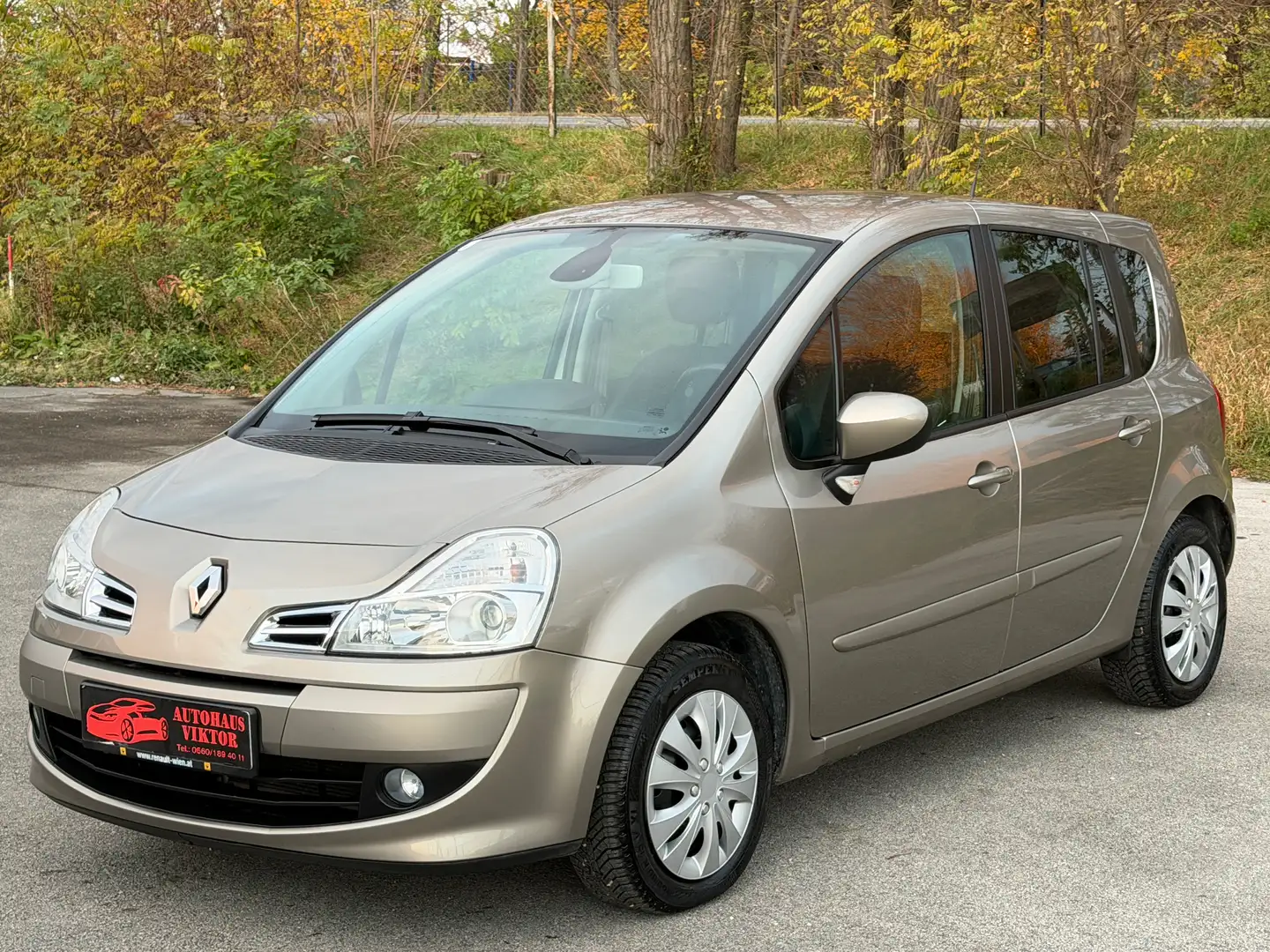 Renault Grand Modus Grand Modus 1,2 16V 75 *12 monate garantie* Brun - 1