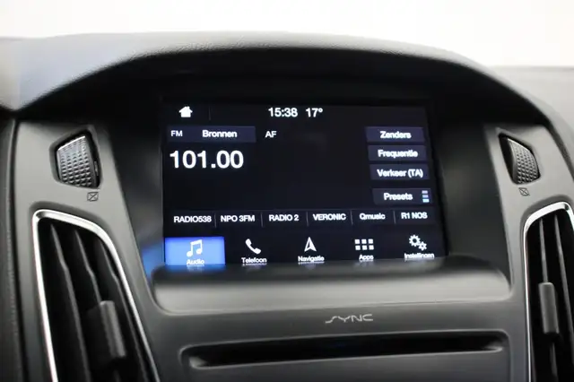 Ford Focus view 27