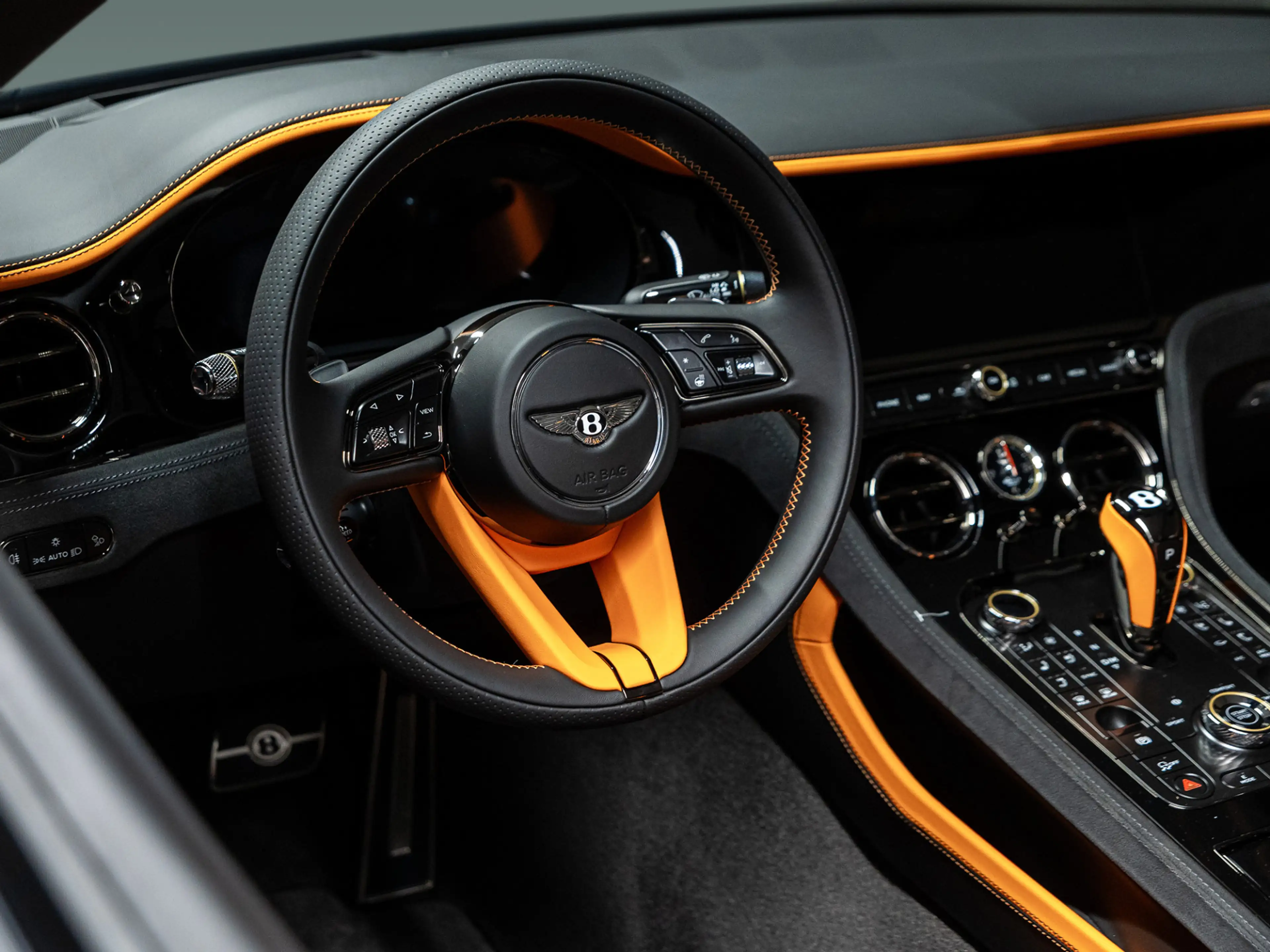Bentley Continental GTC Speed V8 Hybrid |Rotating Display|Ceramic|B&O — photo 13