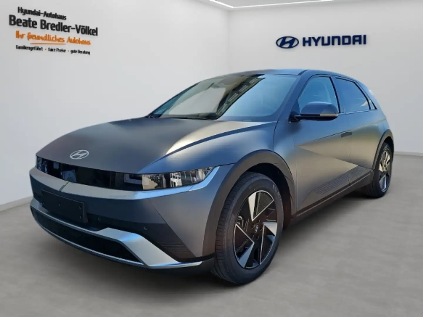 Hyundai IONIQ 5 Techniq 63 kWh 170 PS Matrix-LED Navi Grijs - 1