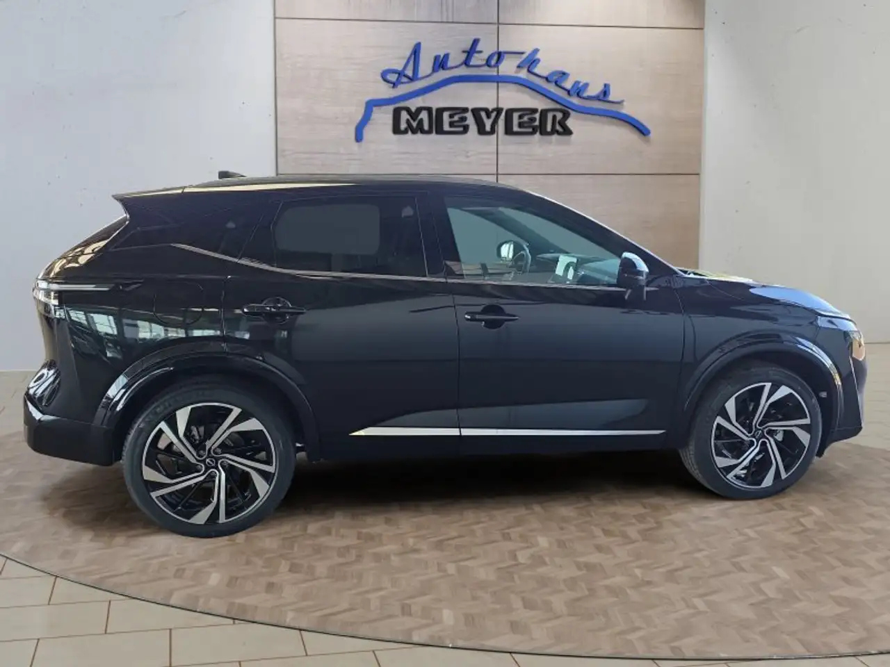 Nissan Qashqai Tekna+ 1,3 DIG-T Xtronic UPE=48500 Euro **, миниатюра 6