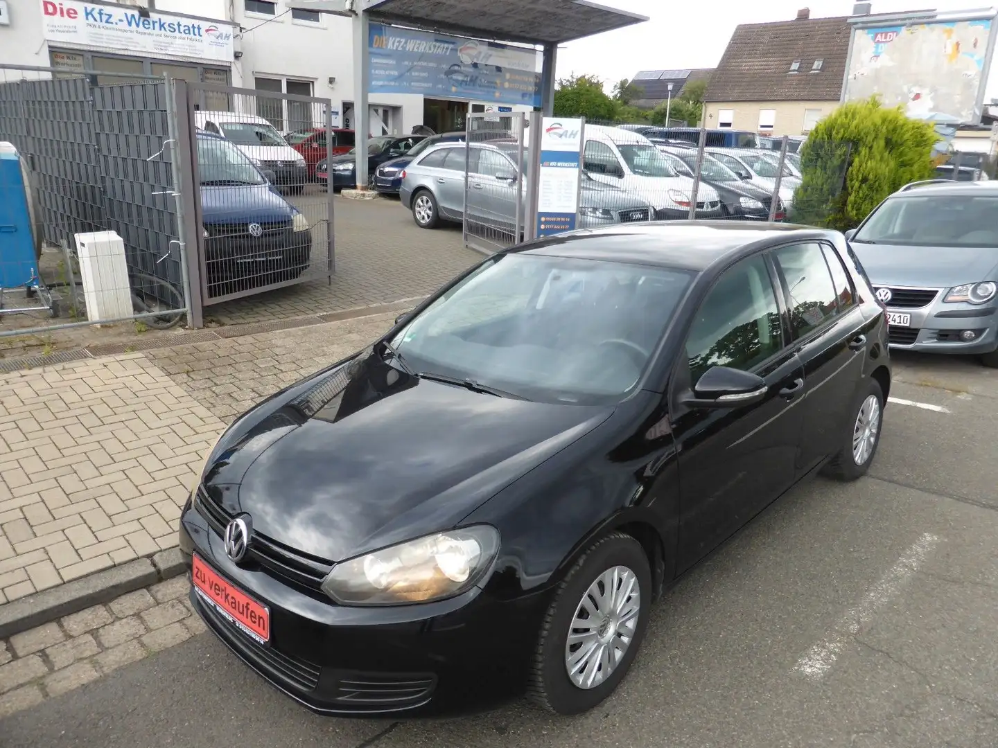 Volkswagen Golf VI Trendline 1.4L, Klimaautomatic, MFA, 4T Noir - 1