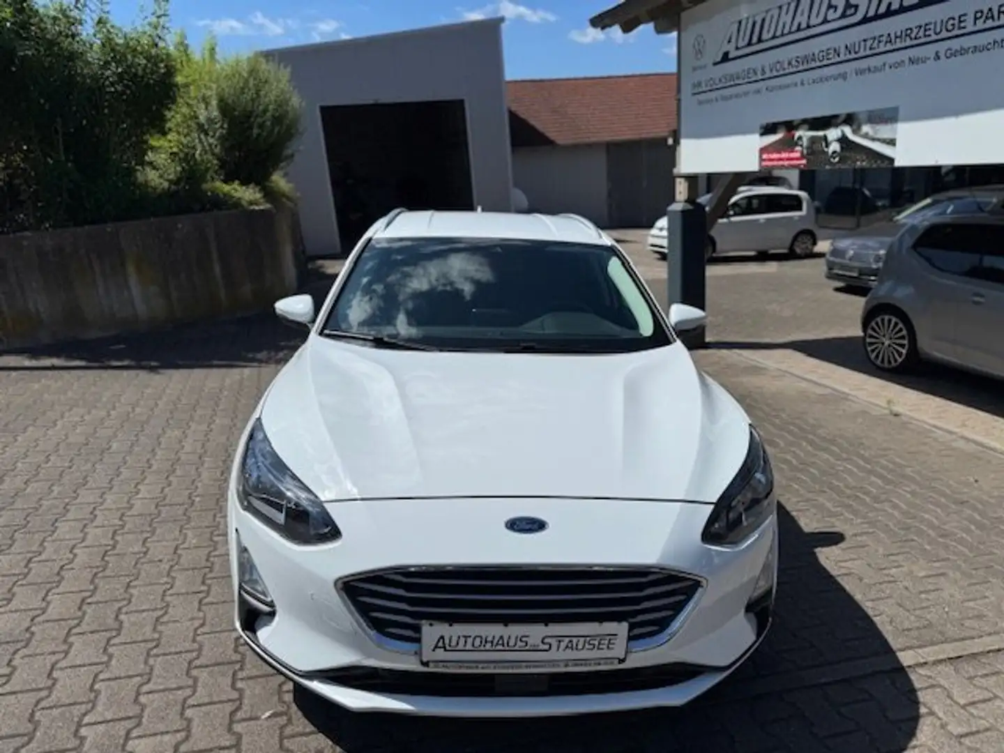 Ford Focus Turnier 1.0 Eco Boost Cool&Connect *Rückfahrkam White - 2