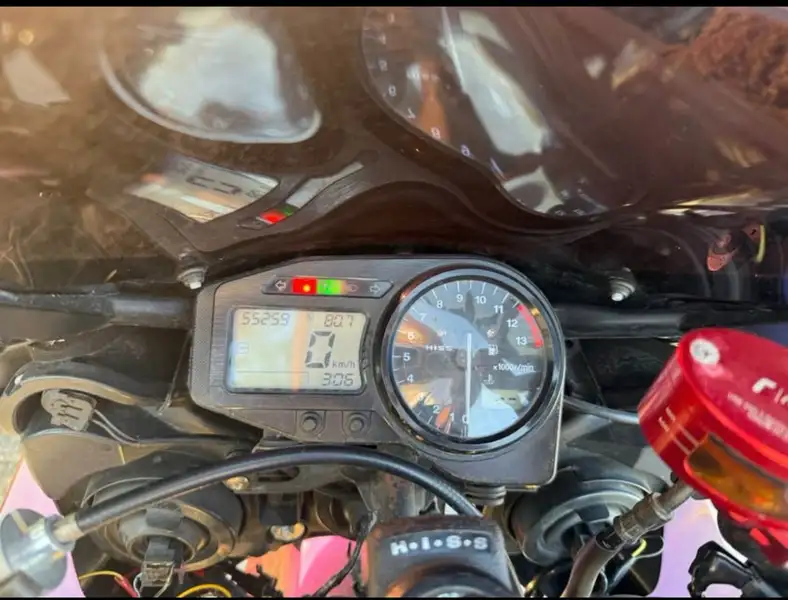 Honda Fireblade - foto 6