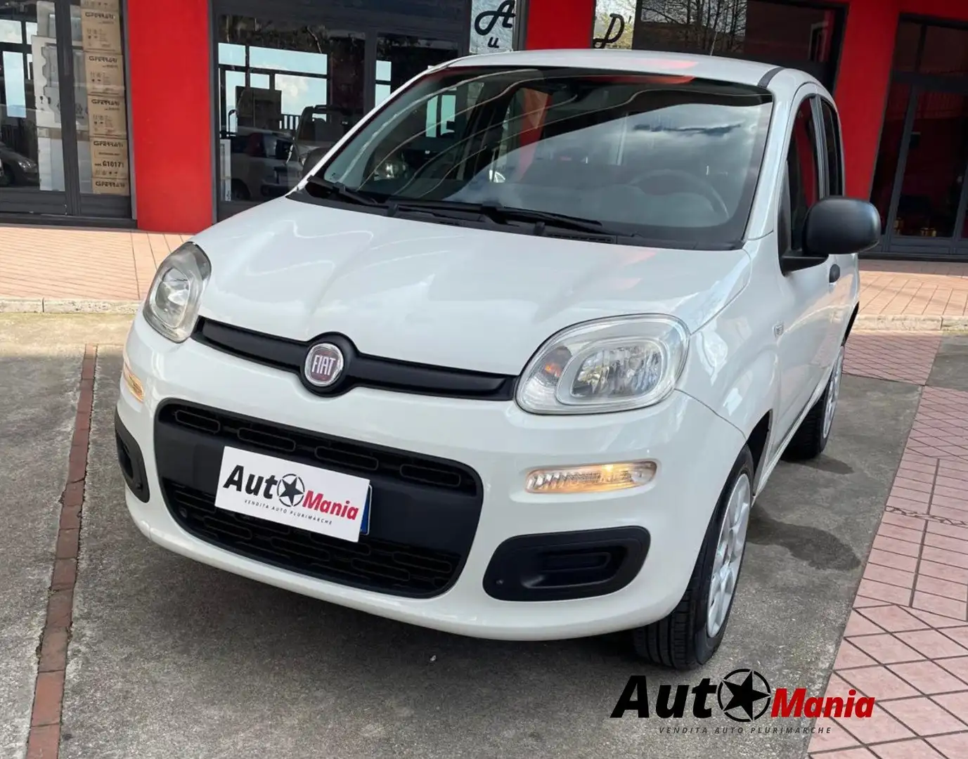 Fiat Panda Panda 0.9 t.air t. natural power Lounge 80cv E5+ Blanc - 1
