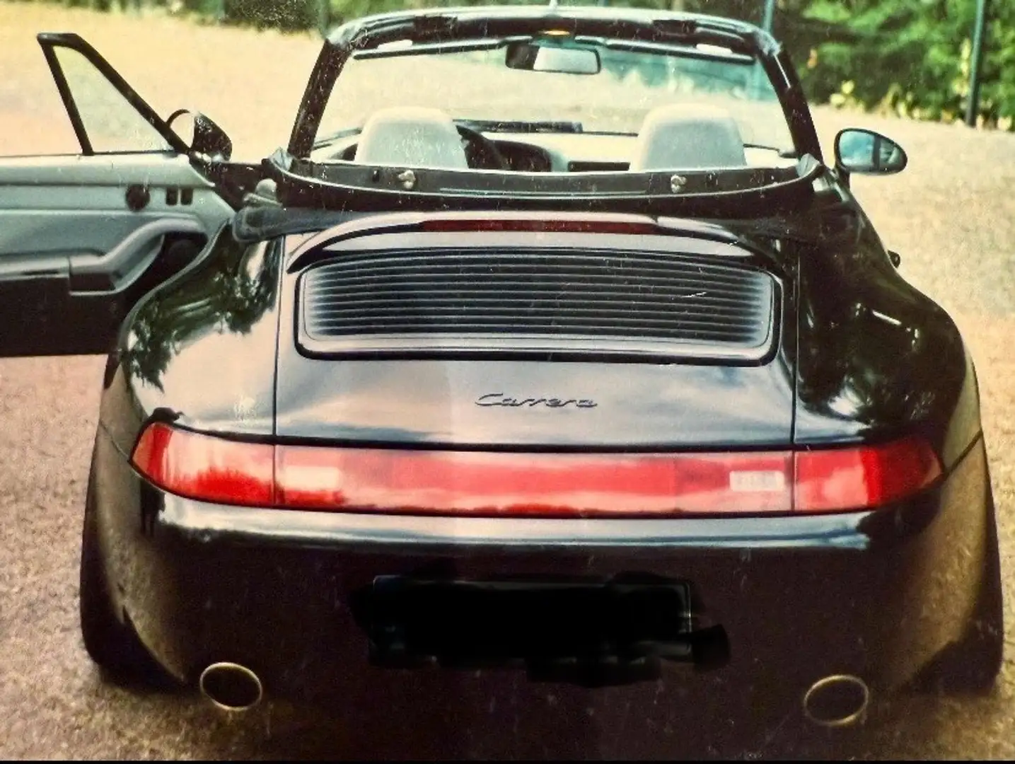 Porsche 993 911 Carrera Cabrio Schwarz - 2