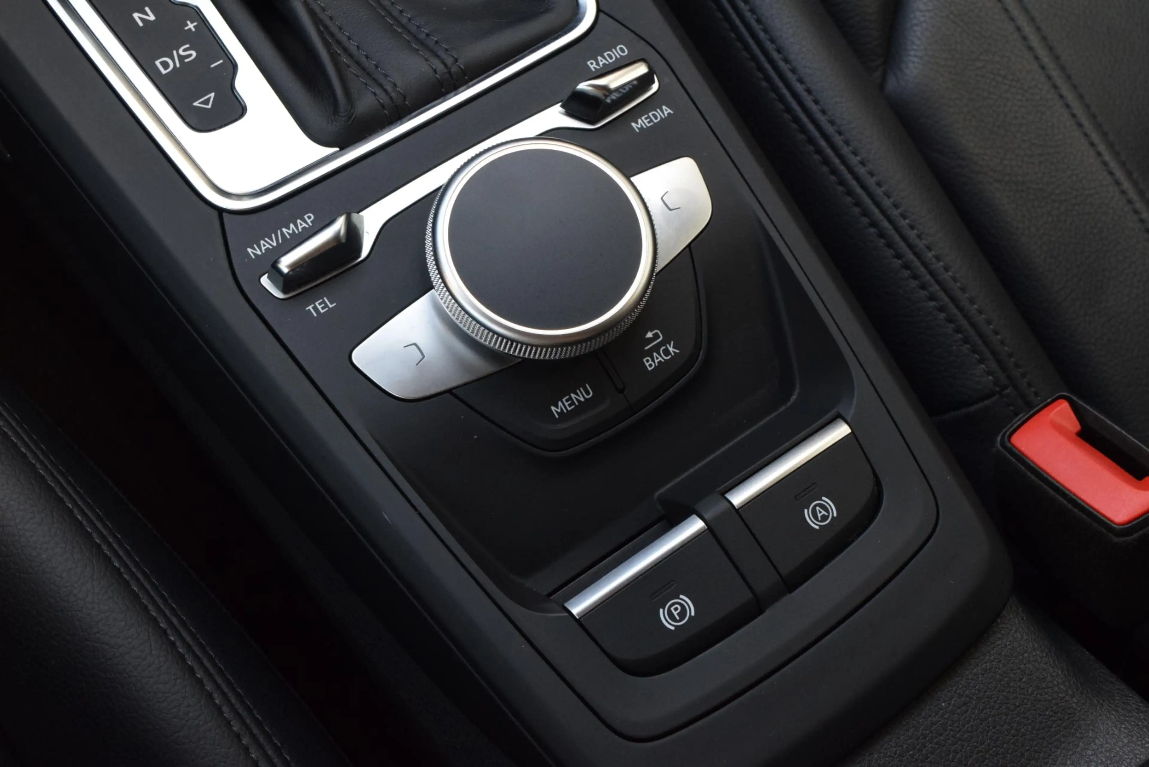 Audi Q2 1.4 150pk|Virtual|Leer|Camera|Elek.klep|ACC — photo 41