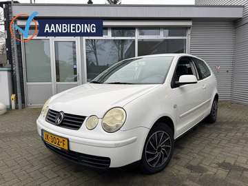 1.2 Airco Carplay Inruilknaller!