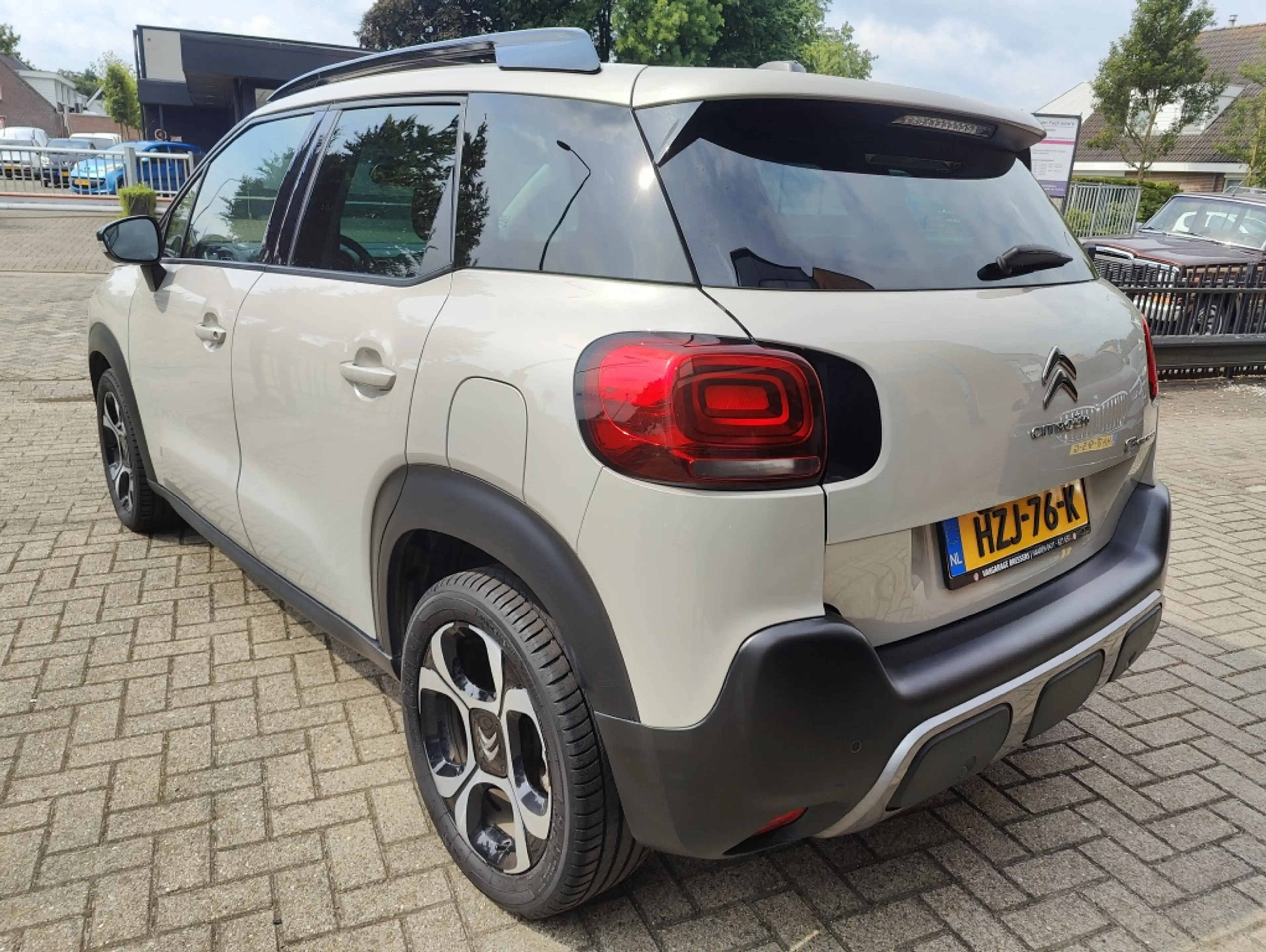 Citroen C3 Aircross 1.2 PT S&S Shine — photo 7