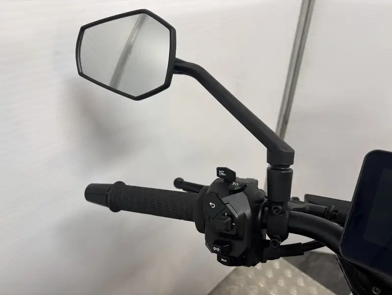 KTM 990 Duke R - foto 7