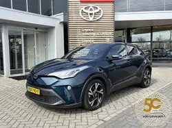 Toyota C-HR Alarm, Lichtmetalen velgen, Stoelverwarming, Dodehoekdetectie, Keyless Entry, Regensensor, Mistlampen, LED verlichting