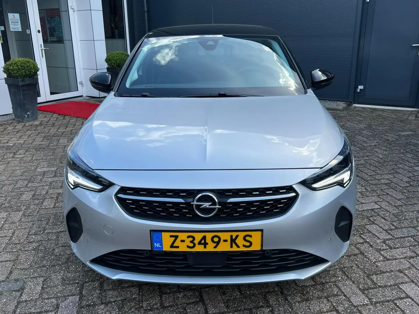 Opel Corsa 1.2 Elegance Automaat | Luxe uitvoering | Grau - 2