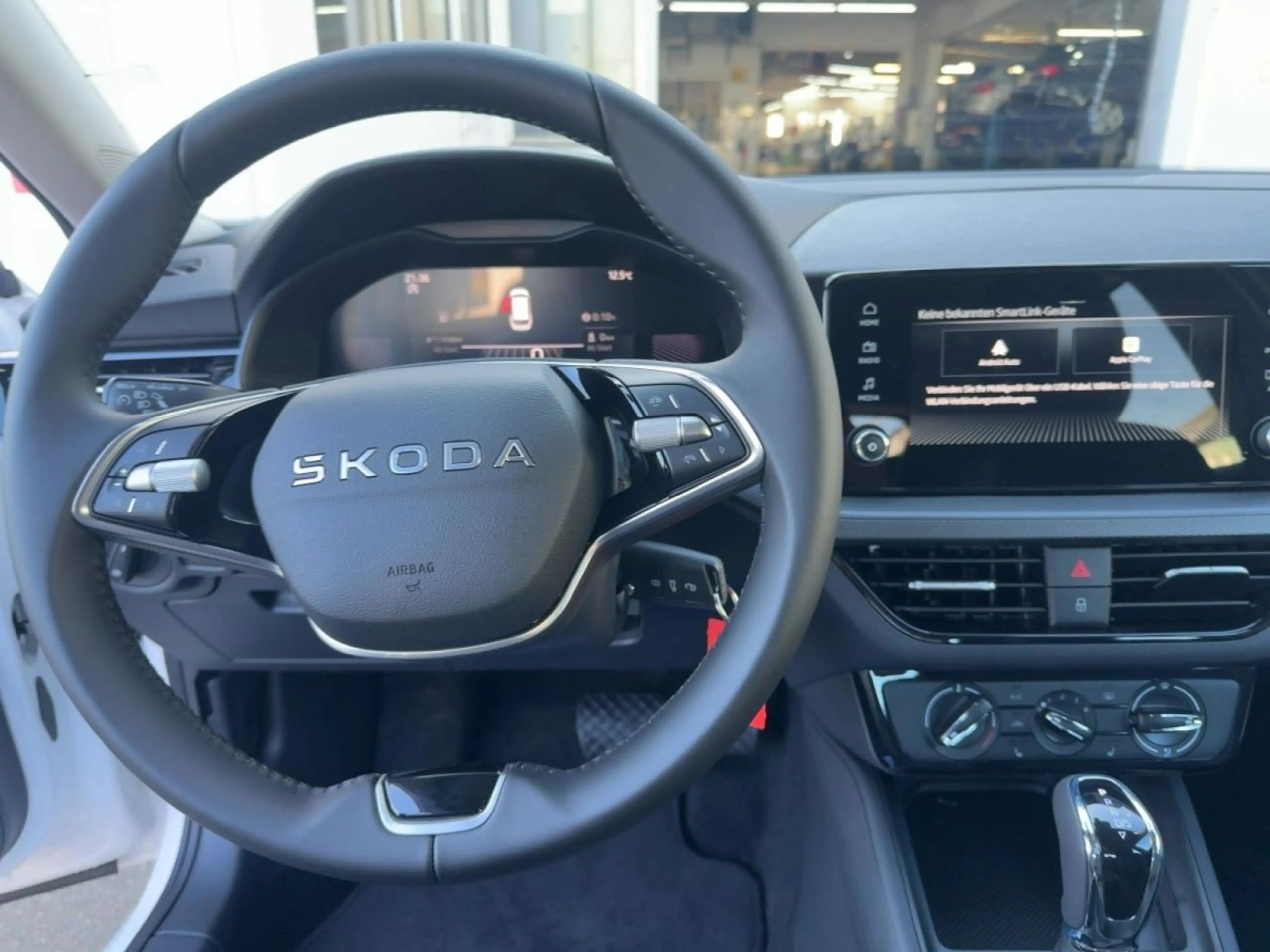 Skoda Kamiq Edition — photo 11