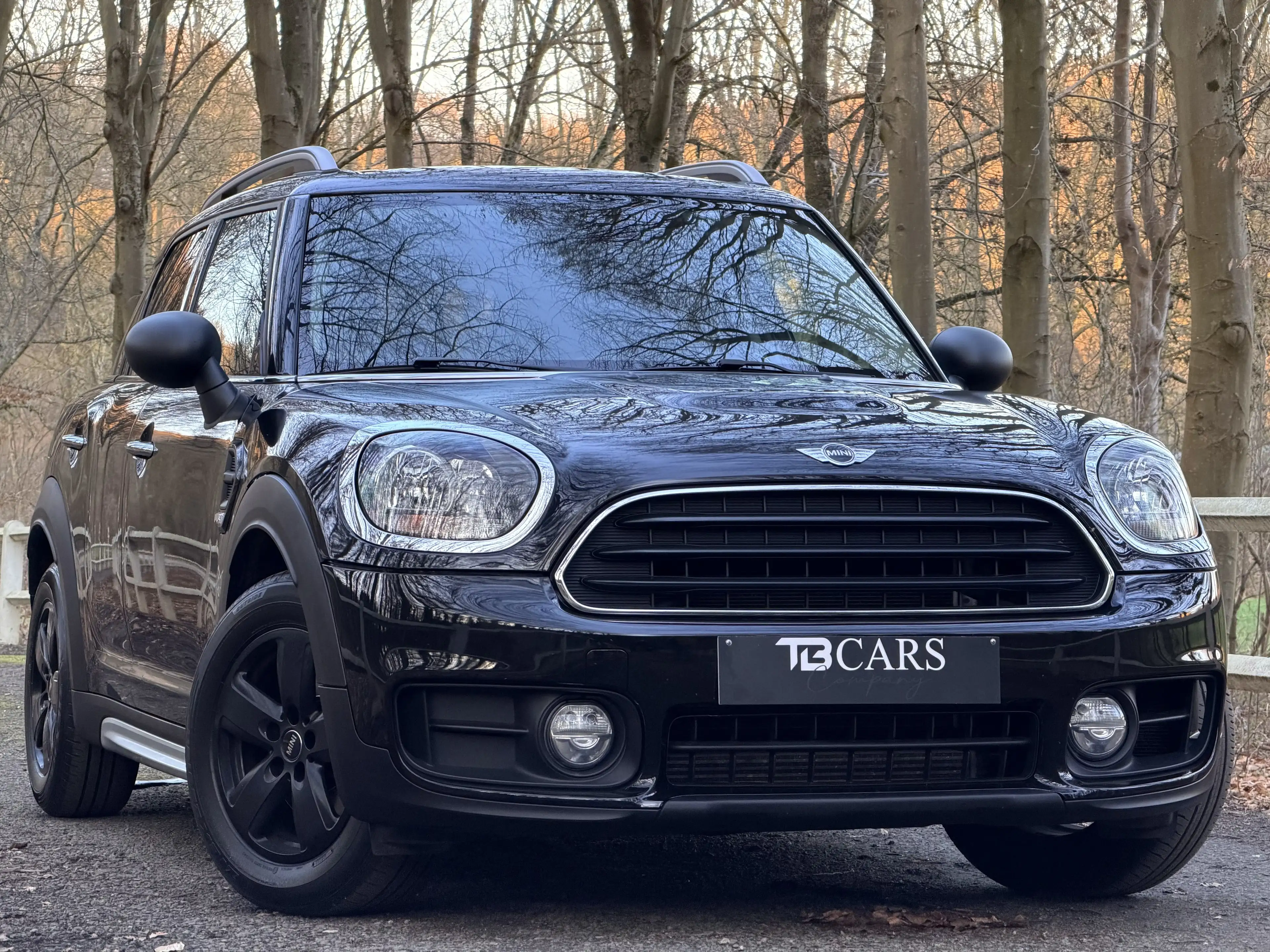 MINI One Countryman /// BOITE AUTOMATIQUE \\\ — photo 2