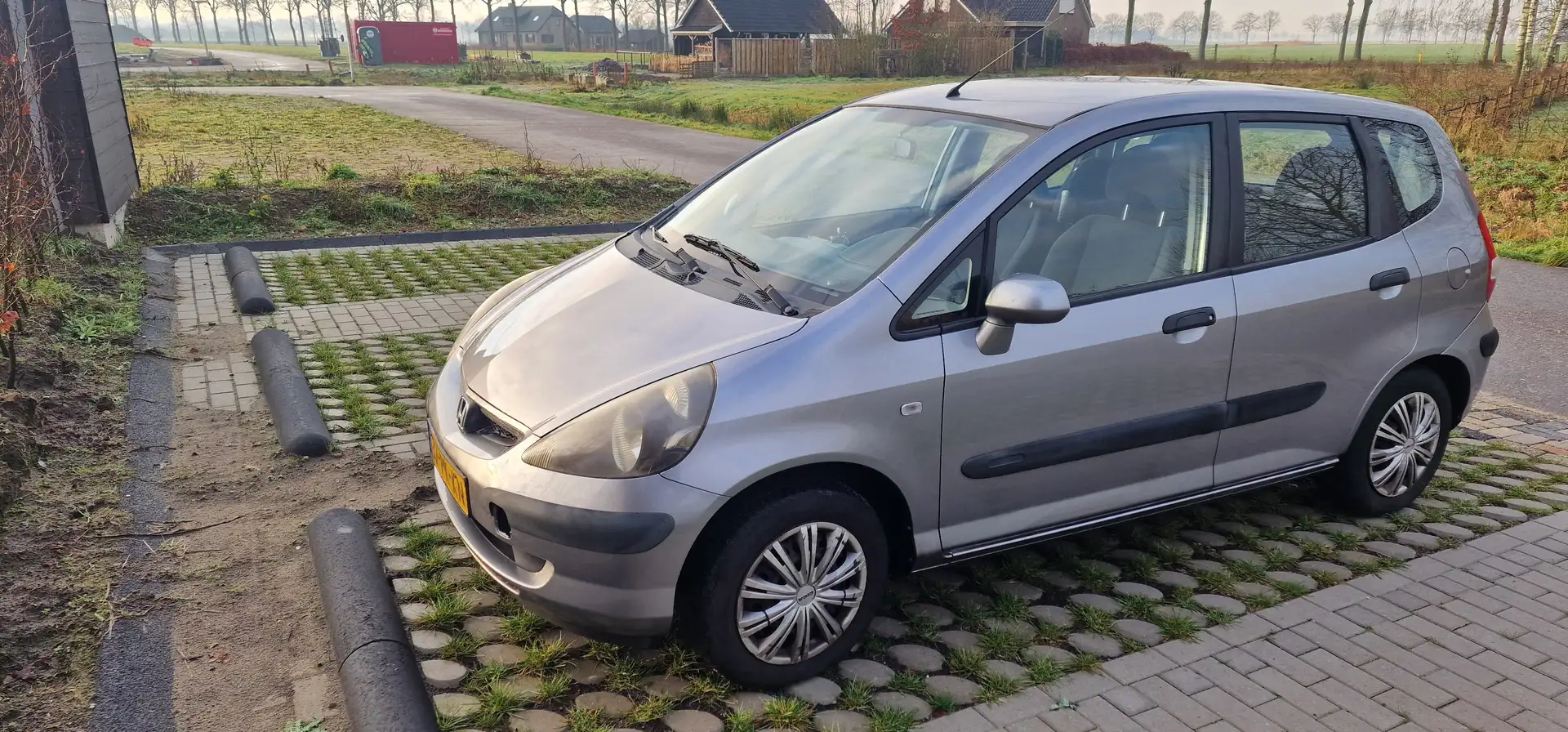 Honda Jazz 1.4 LS Grijs - 1