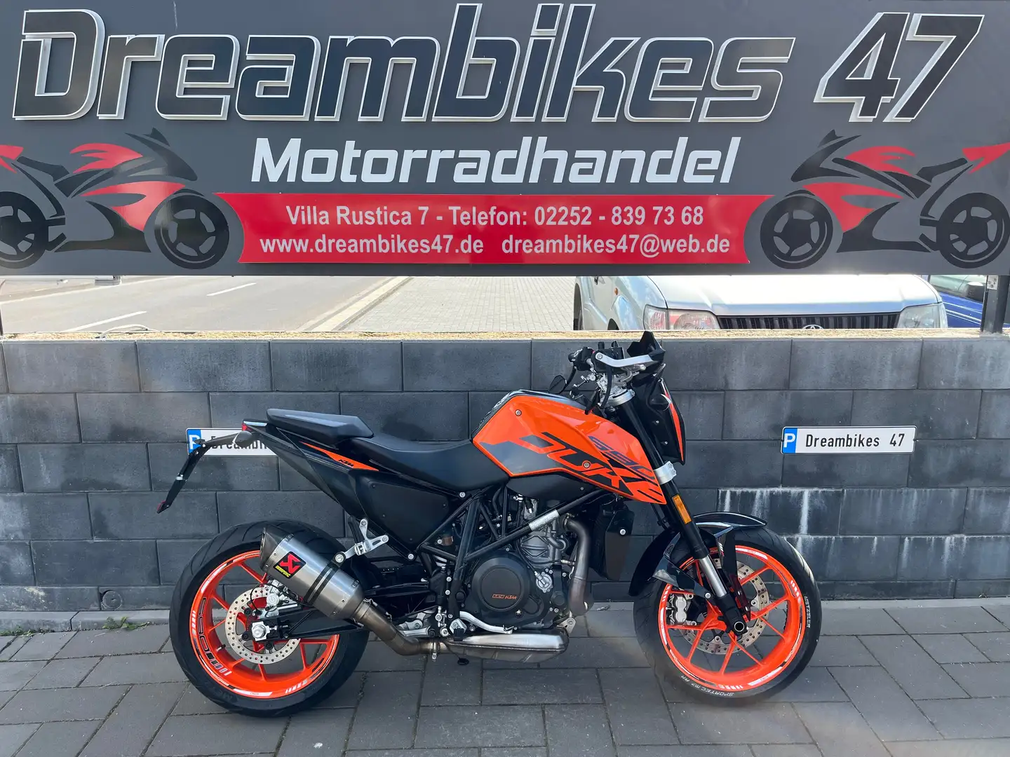 KTM 690 Duke **32KW**AKRAPOVIC**HU, INSPEKTION NEU** Portocaliu - 1