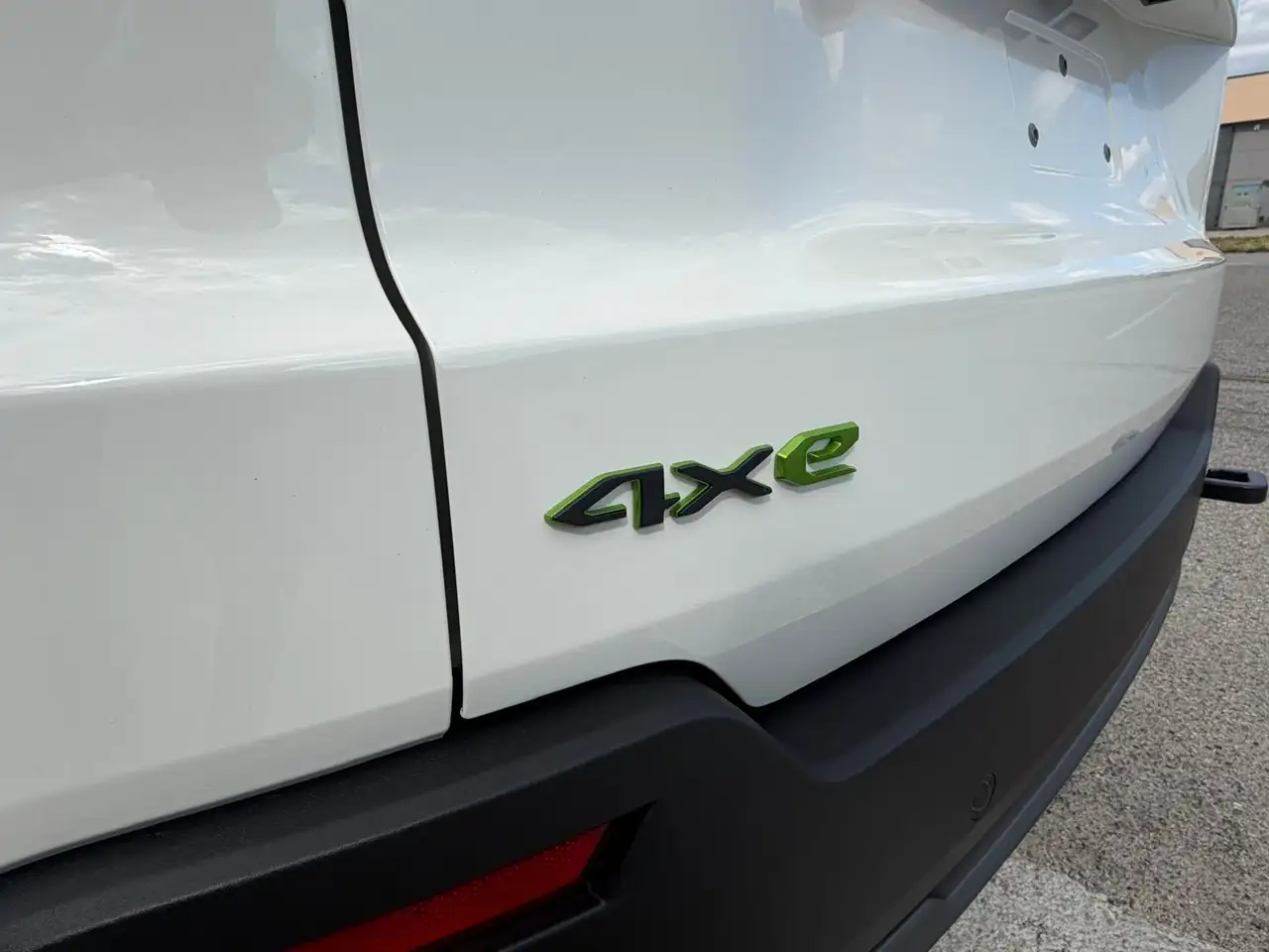 Jeep Avenger 1.2 t e-hybrid The North Face 4xe 145cv TETTO NERO 26