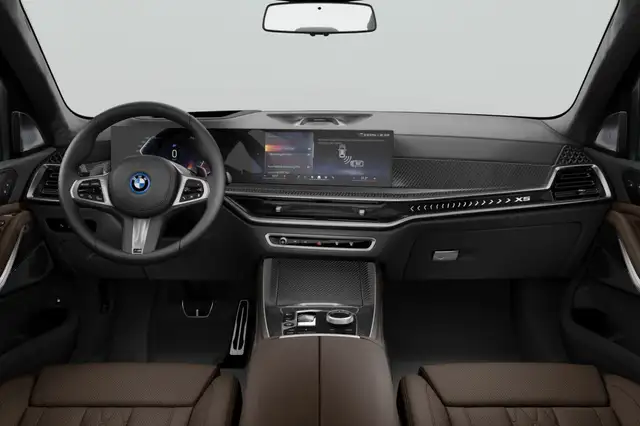 BMW X5 view 3