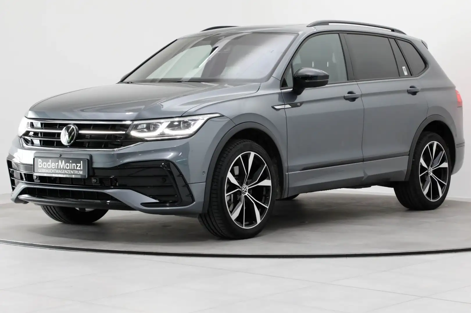 Volkswagen Tiguan Allspace 2.0 TSI 4M DSG R-Line AHK Matrix Grau - 2