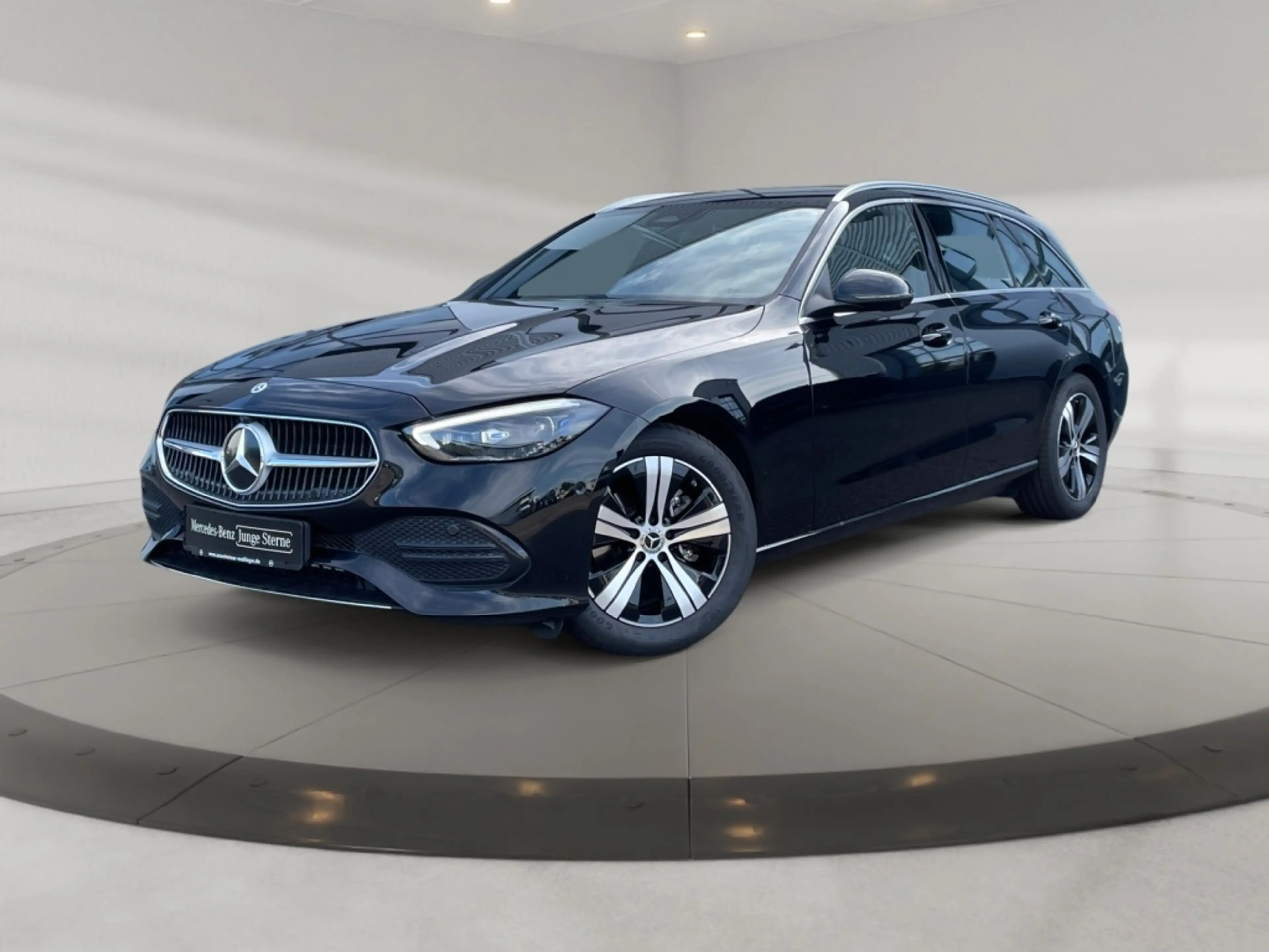 Mercedes-Benz C 180 T Avantgarde Avantgarde+MBUX+Wide+360+Cam — photo 2