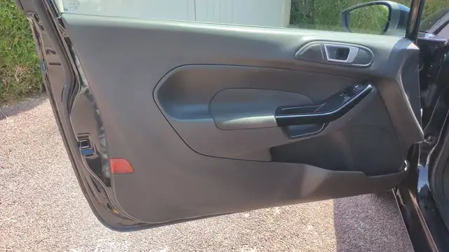 Ford Fiesta view 7