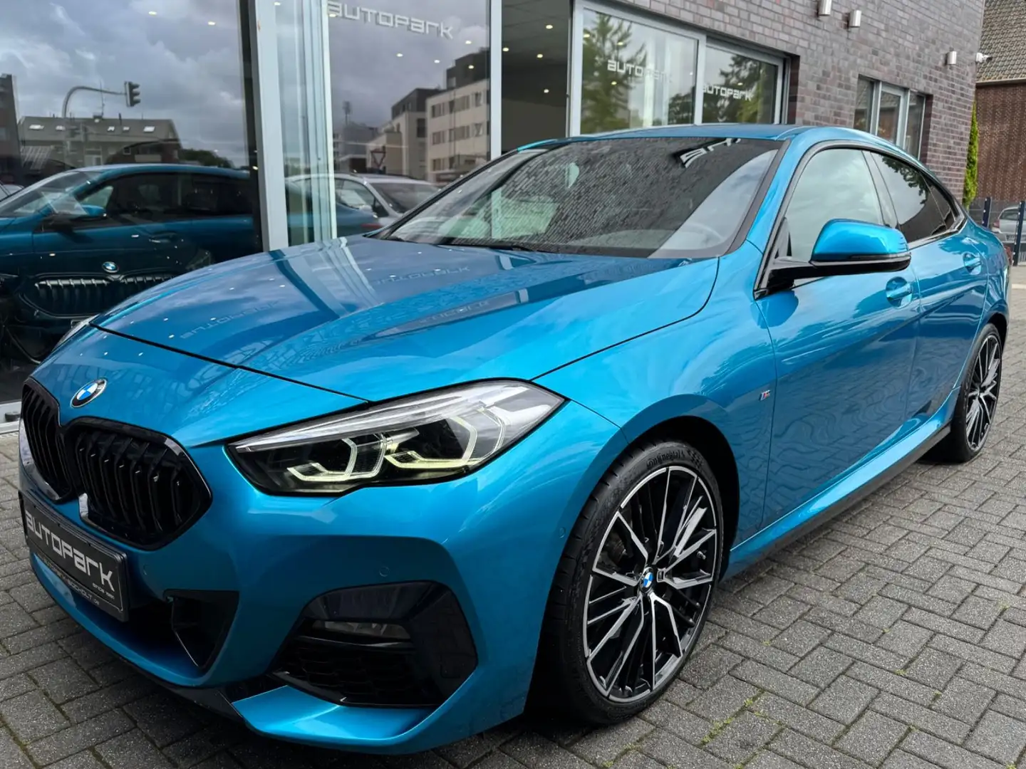 BMW 218i Gran Coupe M Sport DrivAss ACC RFK h/k 19" Albastru - 1