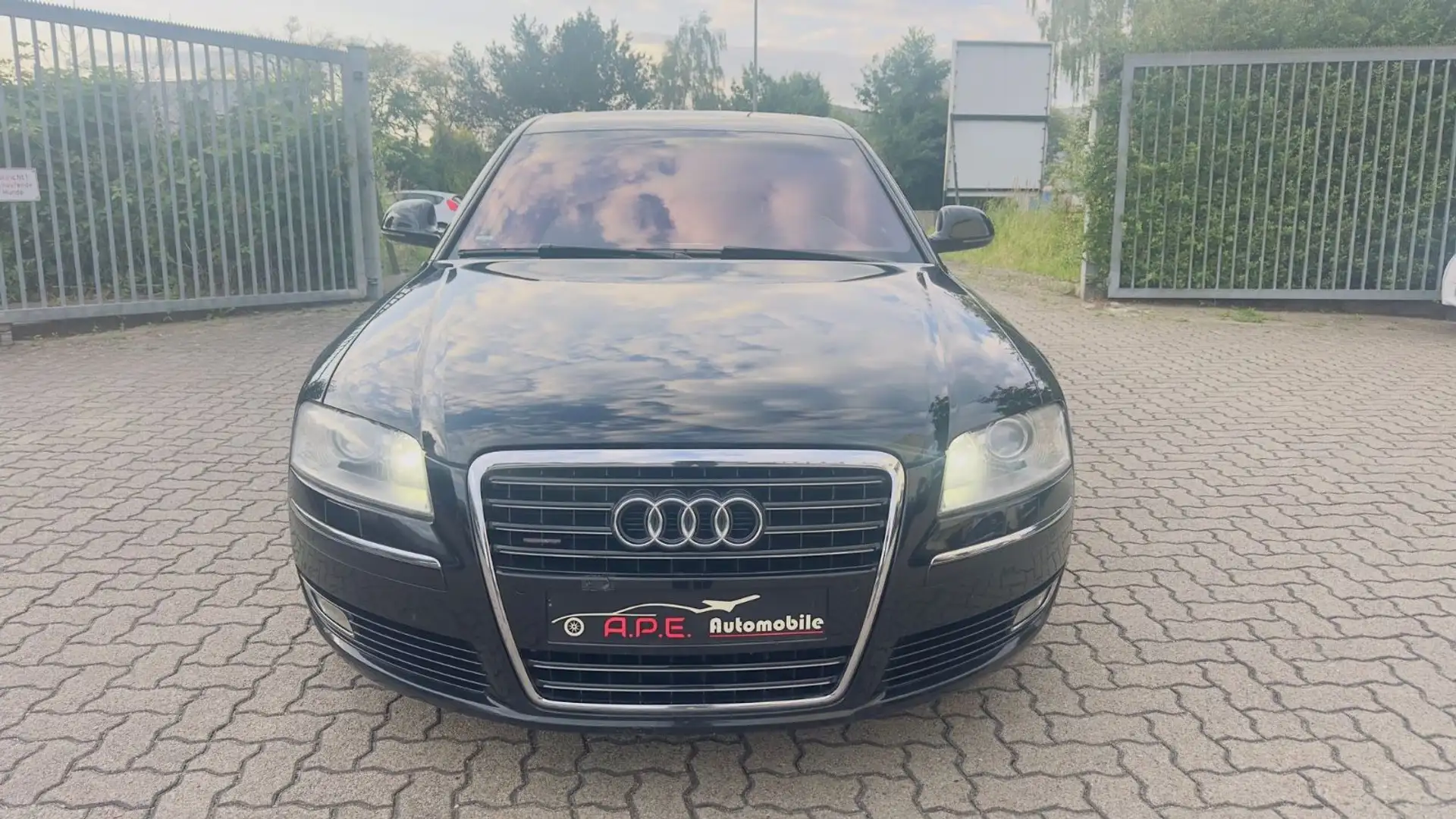 Audi A8 4.2 FSI quattro Tüv/Au NEU Negru - 2