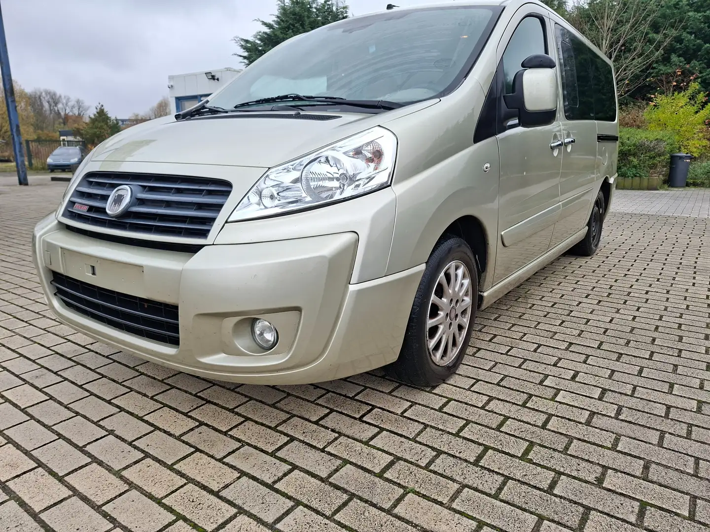 Fiat Scudo Scudo L1 (5-Si.) Panorama Executive |Airco | Navi Beige - 1