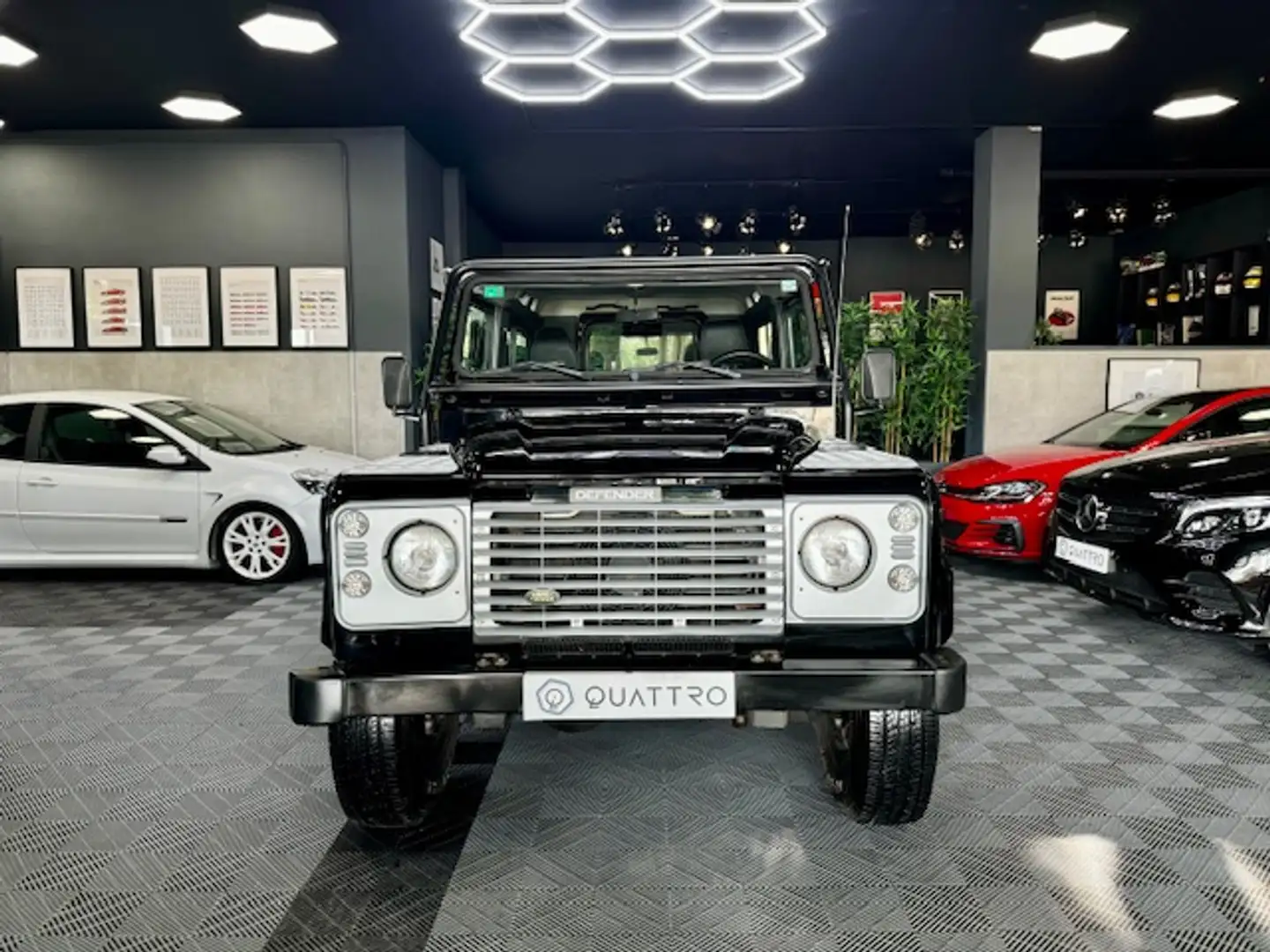 Land Rover Defender 90TDI SW Black Negro - 1