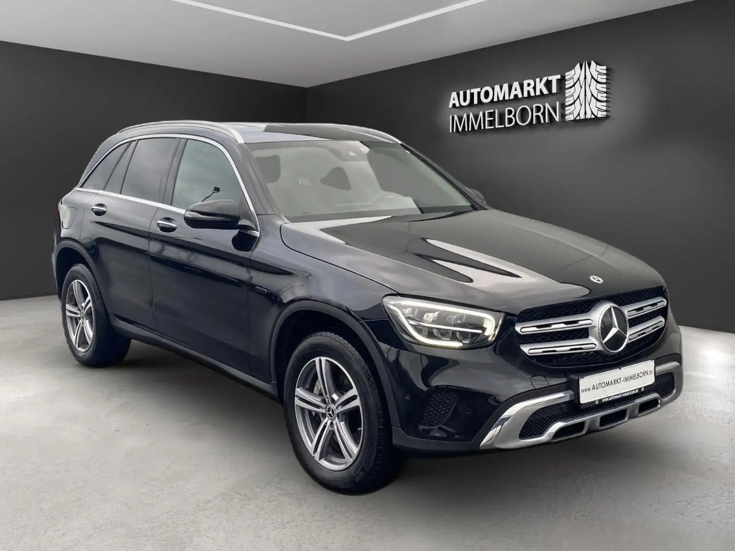 Mercedes-Benz GLC 300 de ALLRAD AHK*Distro*Kamera*DAB*LED*Navi Noir - 1