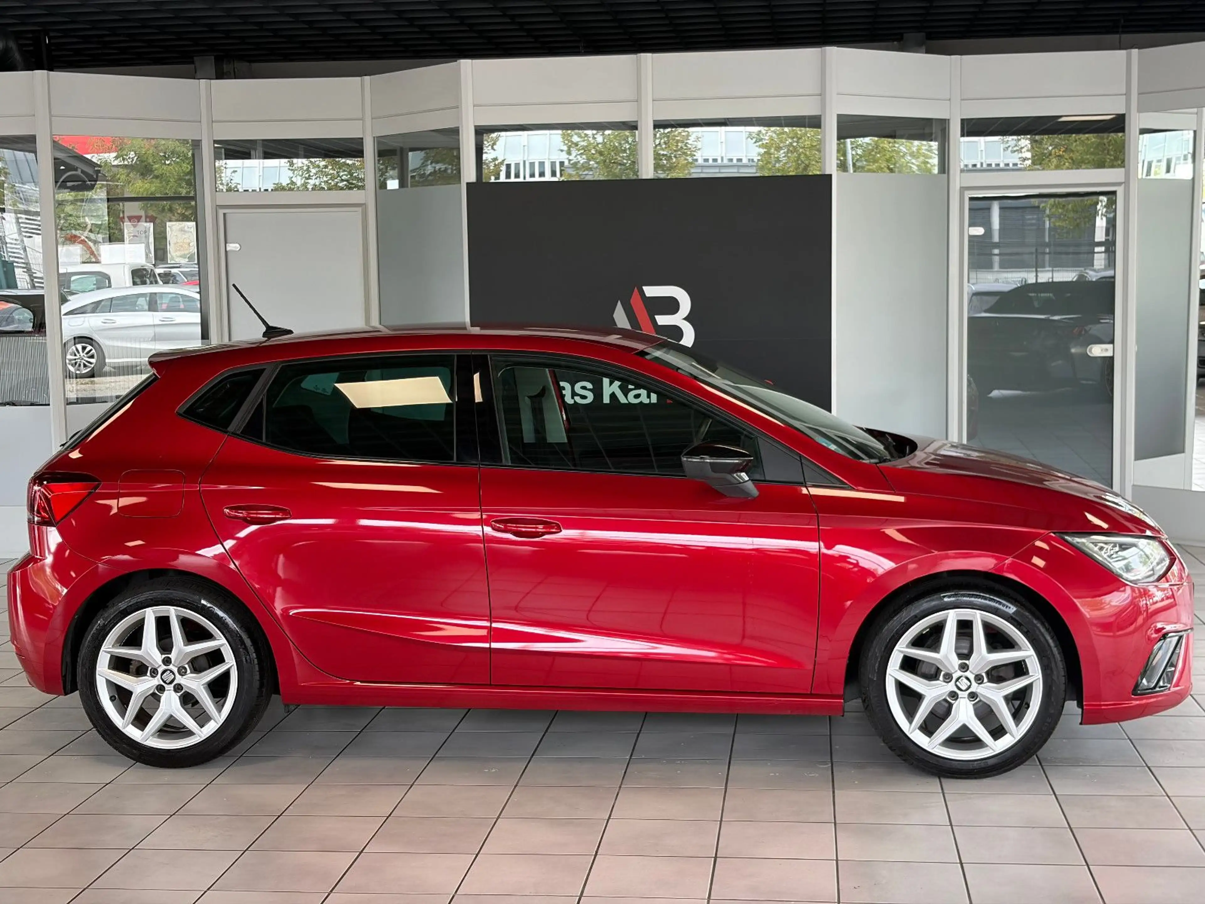 SEAT Ibiza FR 1.0 TSI · 2. Hand · ACC ·LED· CarPlay — photo 2