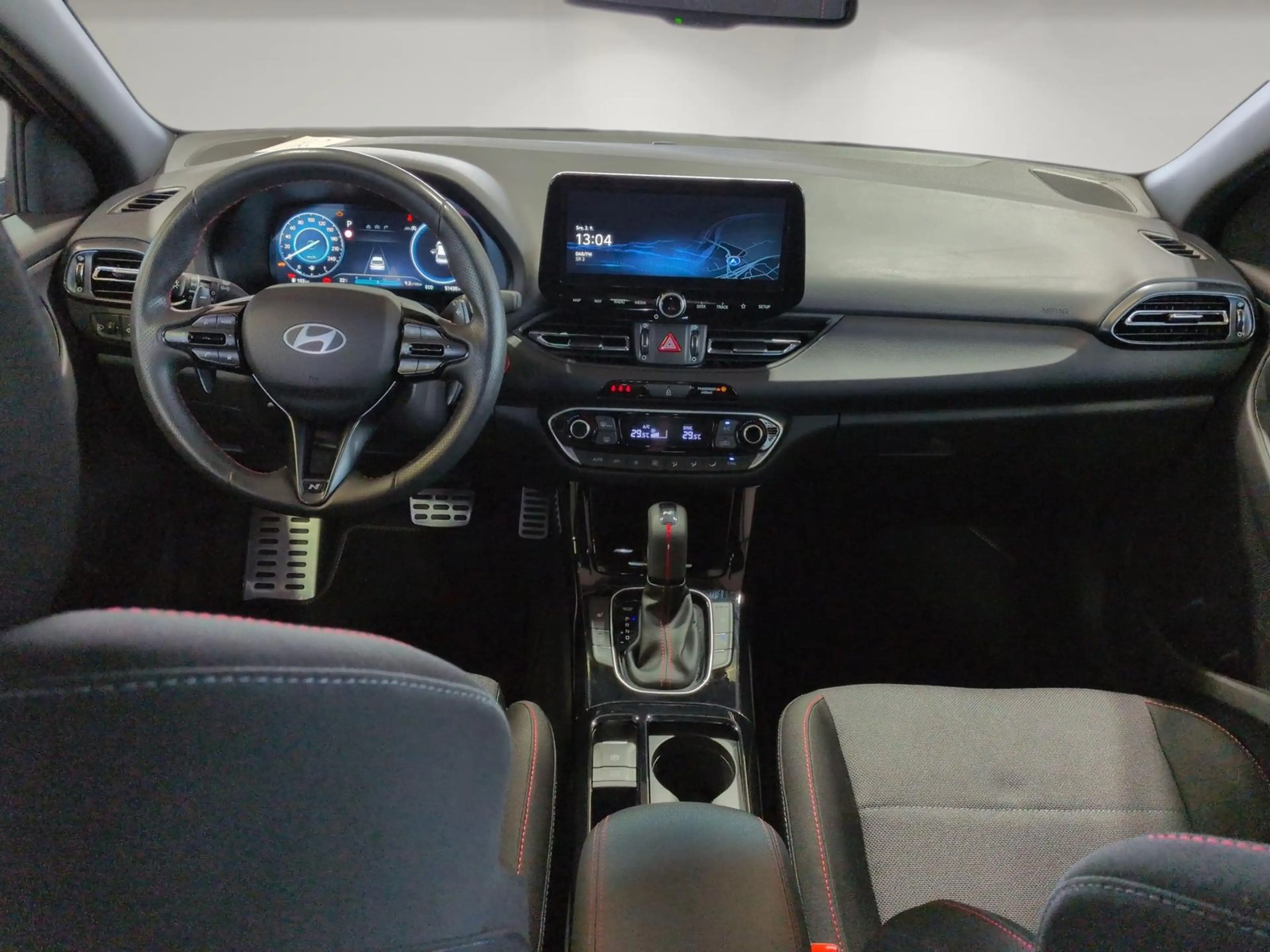 Hyundai SANTA FE i 30 N Line 1.5L /Digital Cockpit /Smart-Key — photo 11