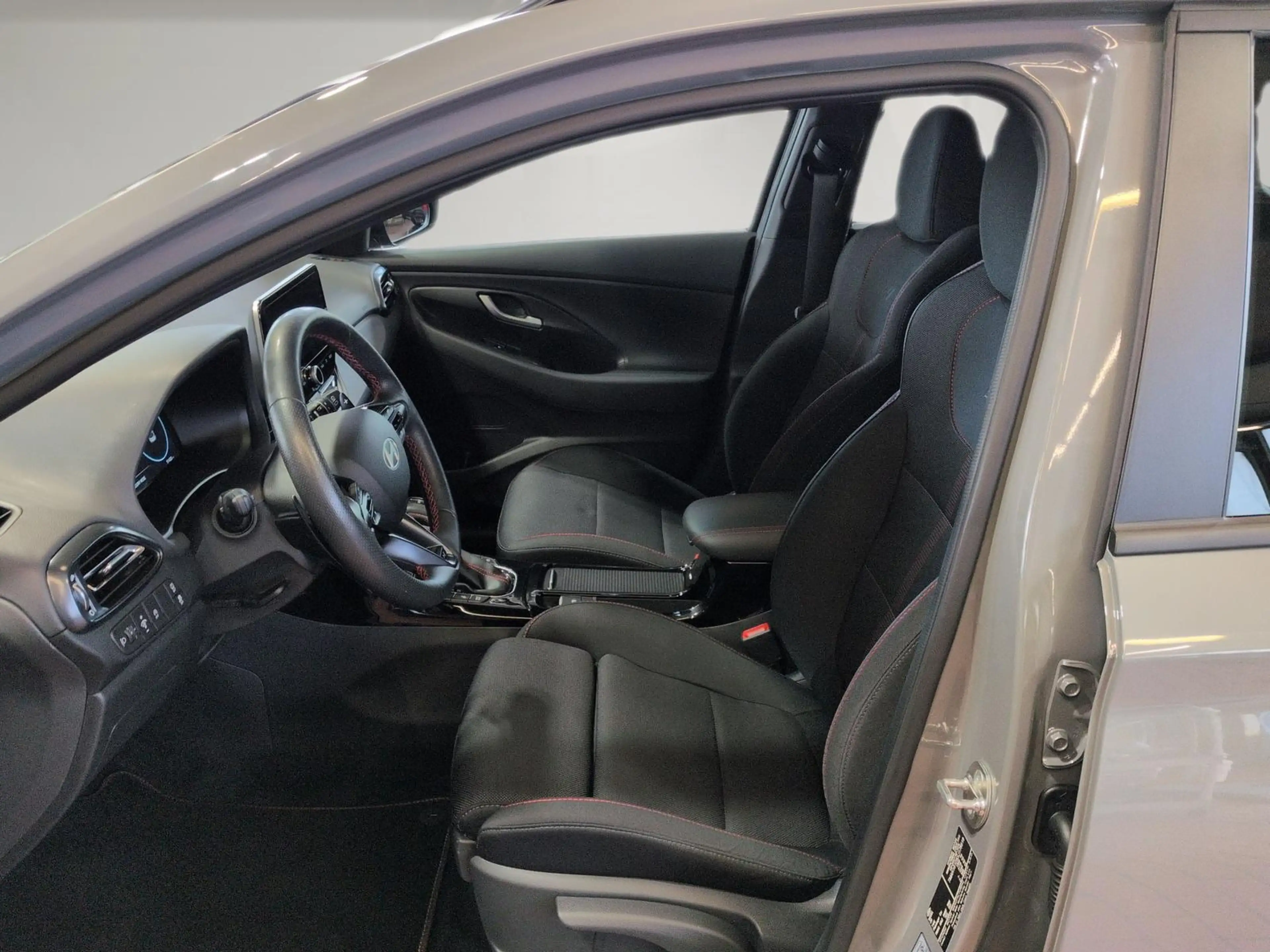 Hyundai SANTA FE i 30 N Line 1.5L /Digital Cockpit /Smart-Key — photo 7