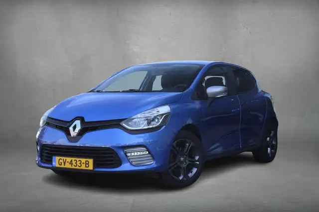 Renault Clio view 2